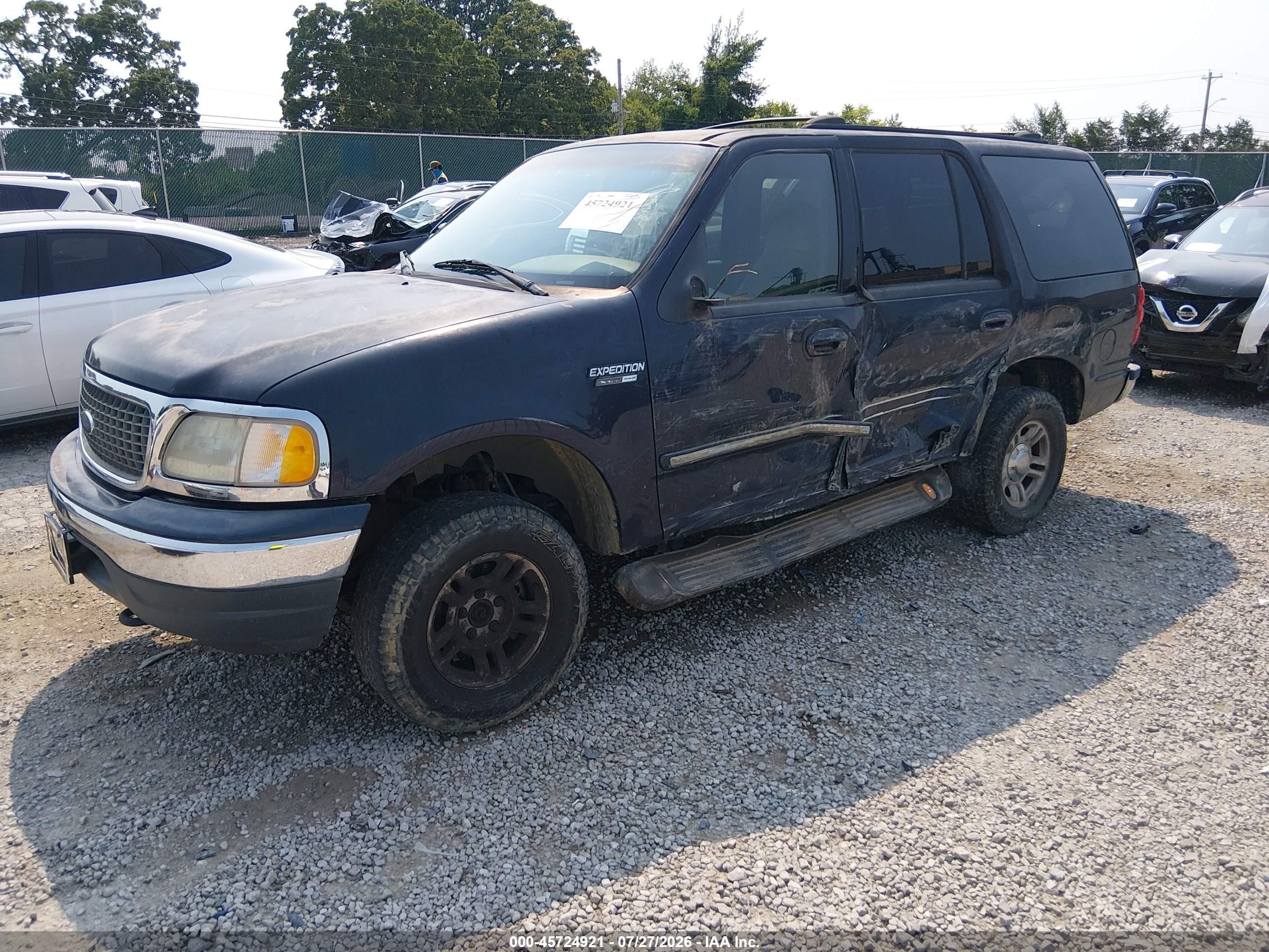 2000 Ford Expedition Xlt Blue vin: 1FMPU16L9YLC21614