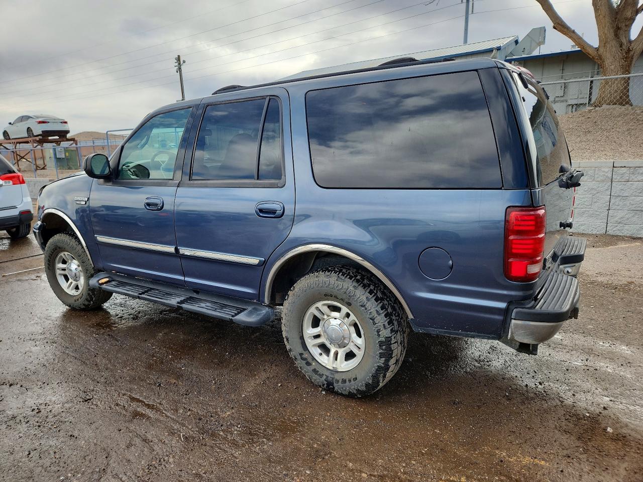 2002 Ford Expedition Xlt Blue vin: 1FMPU16LX2LA09747