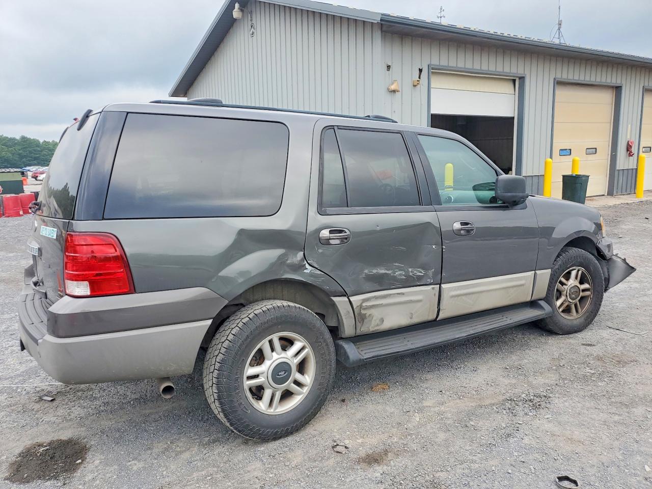 2003 Ford Expedition Xlt Gray vin: 1FMPU16LX3LA95496