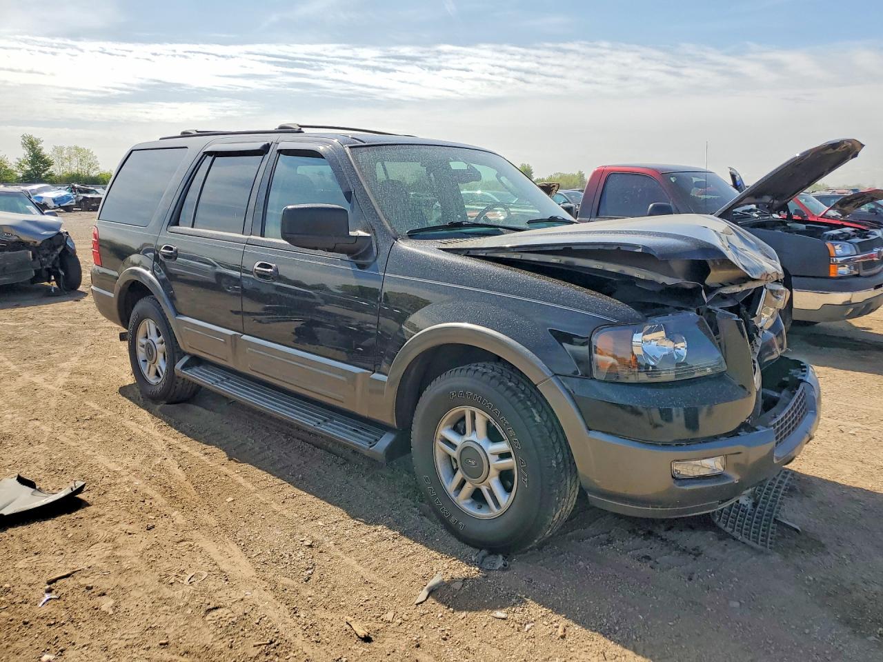 2004 Ford Expedition Xlt Black vin: 1FMPU16W64LA11816