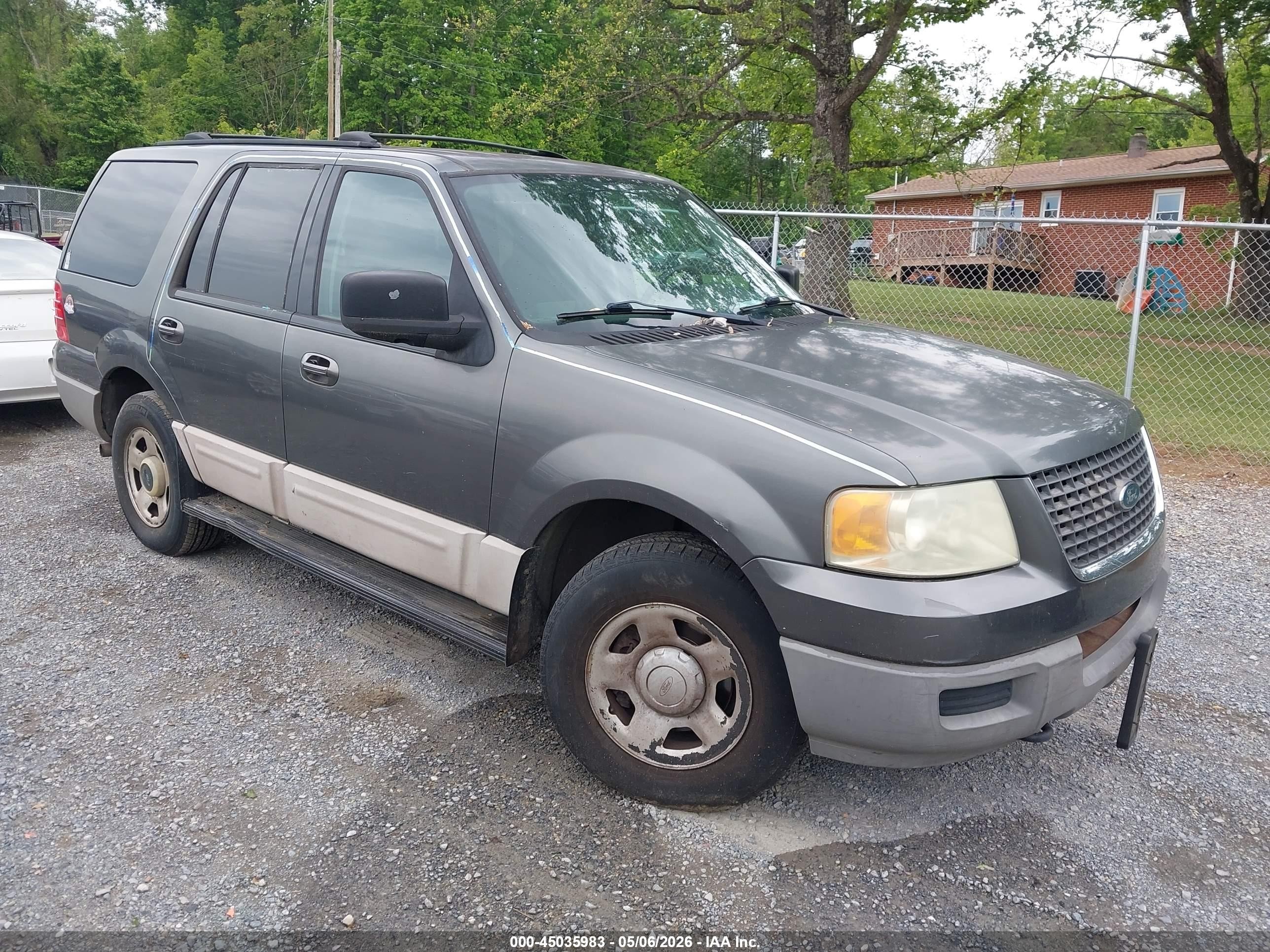 2003 Ford Expedition Xlt Black vin: 1FMPU16W83LC22885