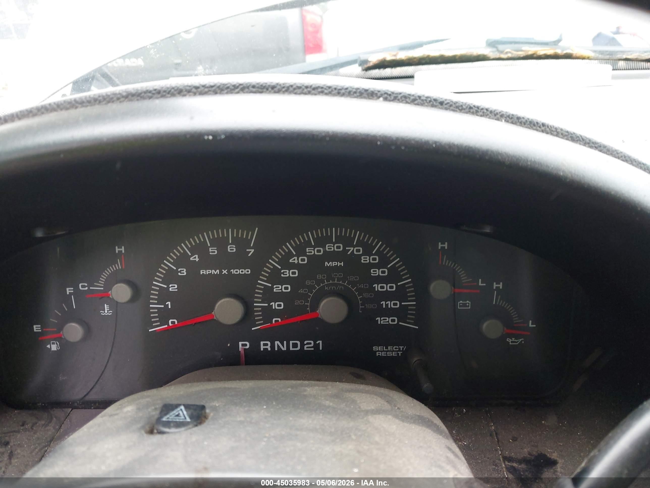 2003 Ford Expedition Xlt Black vin: 1FMPU16W83LC22885