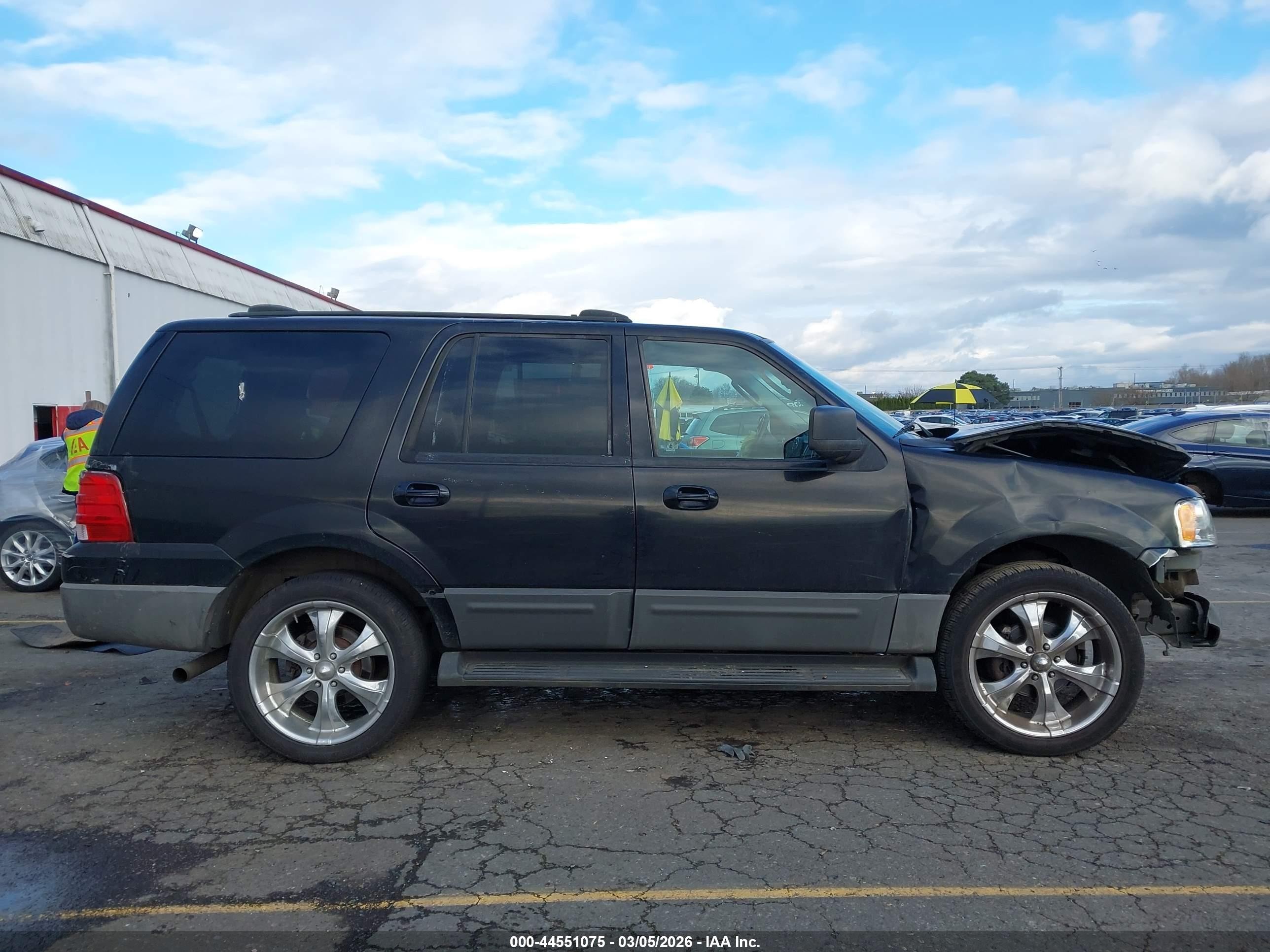 2003 Ford Expedition Xlt Black vin: 1FMPU16WX3LA24325