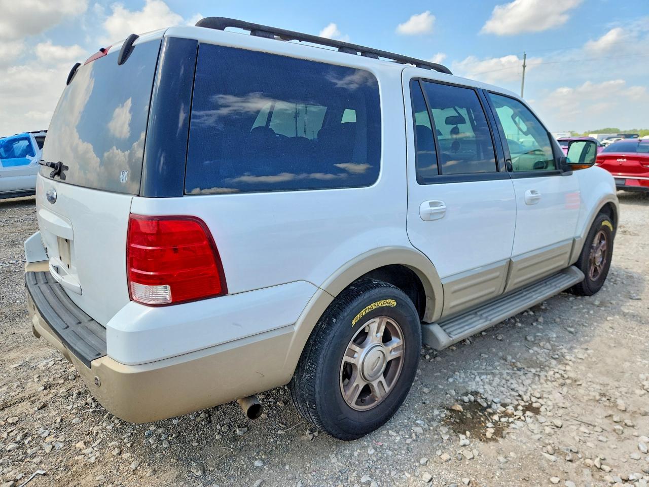 2006 Ford Expedition Eddie Bauer White vin: 1FMPU17556LB00222