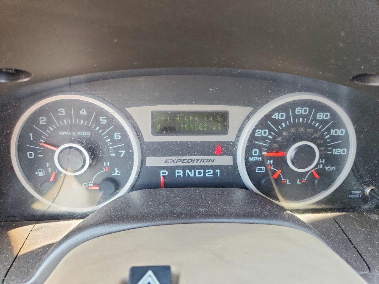 2006 Ford Expedition Eddie Bauer White vin: 1FMPU17556LB00222