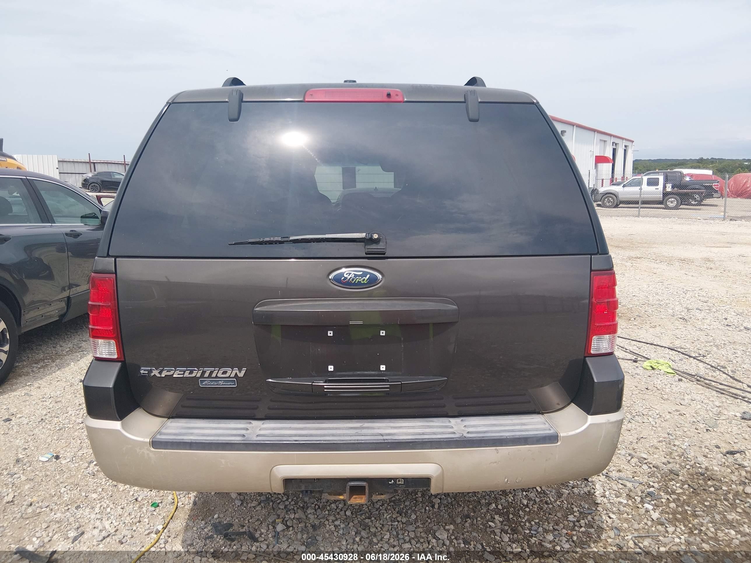 2005 Ford Expedition Eddie Bauer/king Ranch Gray vin: 1FMPU17575LA13436