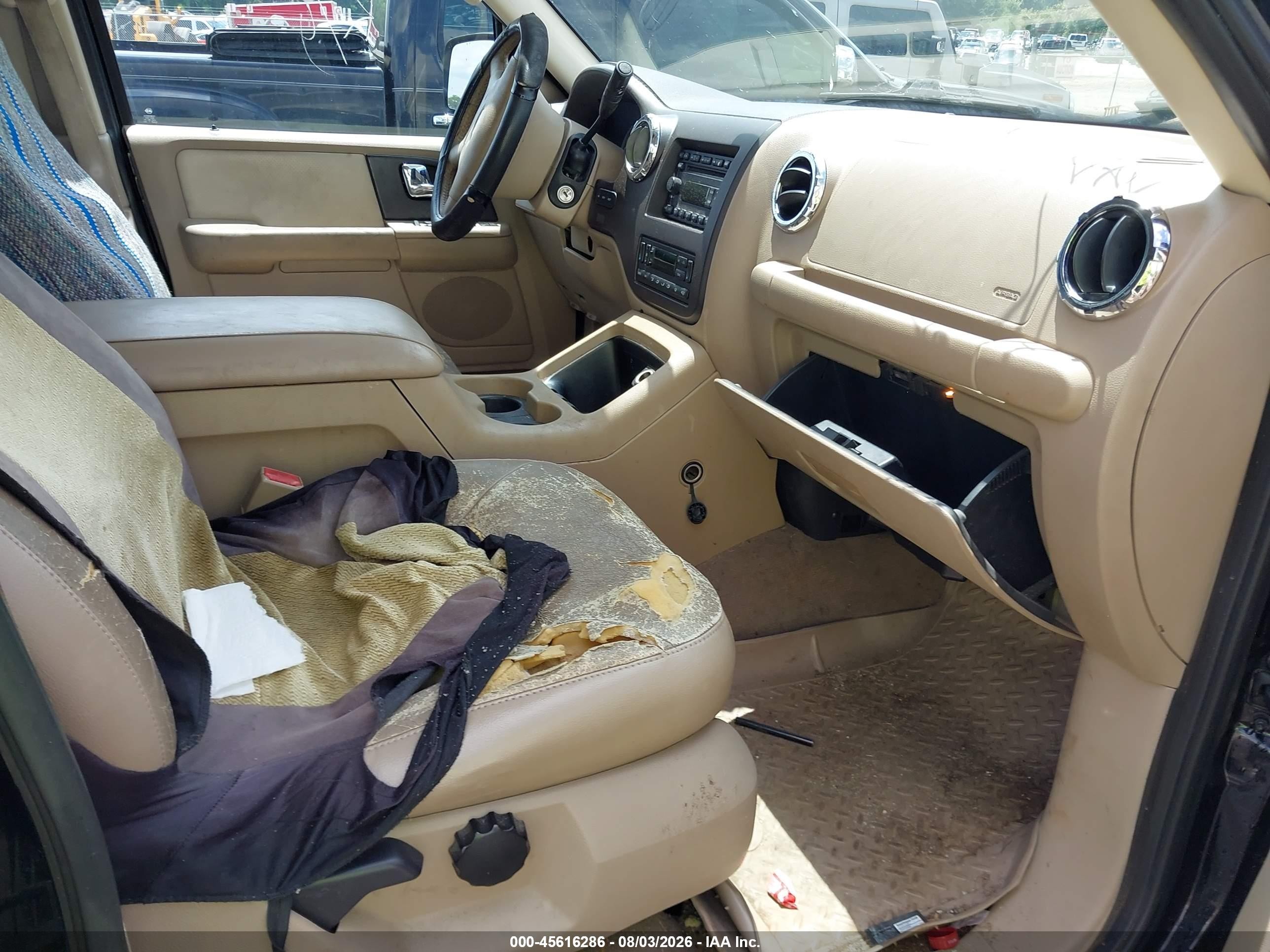 2005 Ford Expedition Eddie Bauer/king Ranch Black vin: 1FMPU17575LB13228