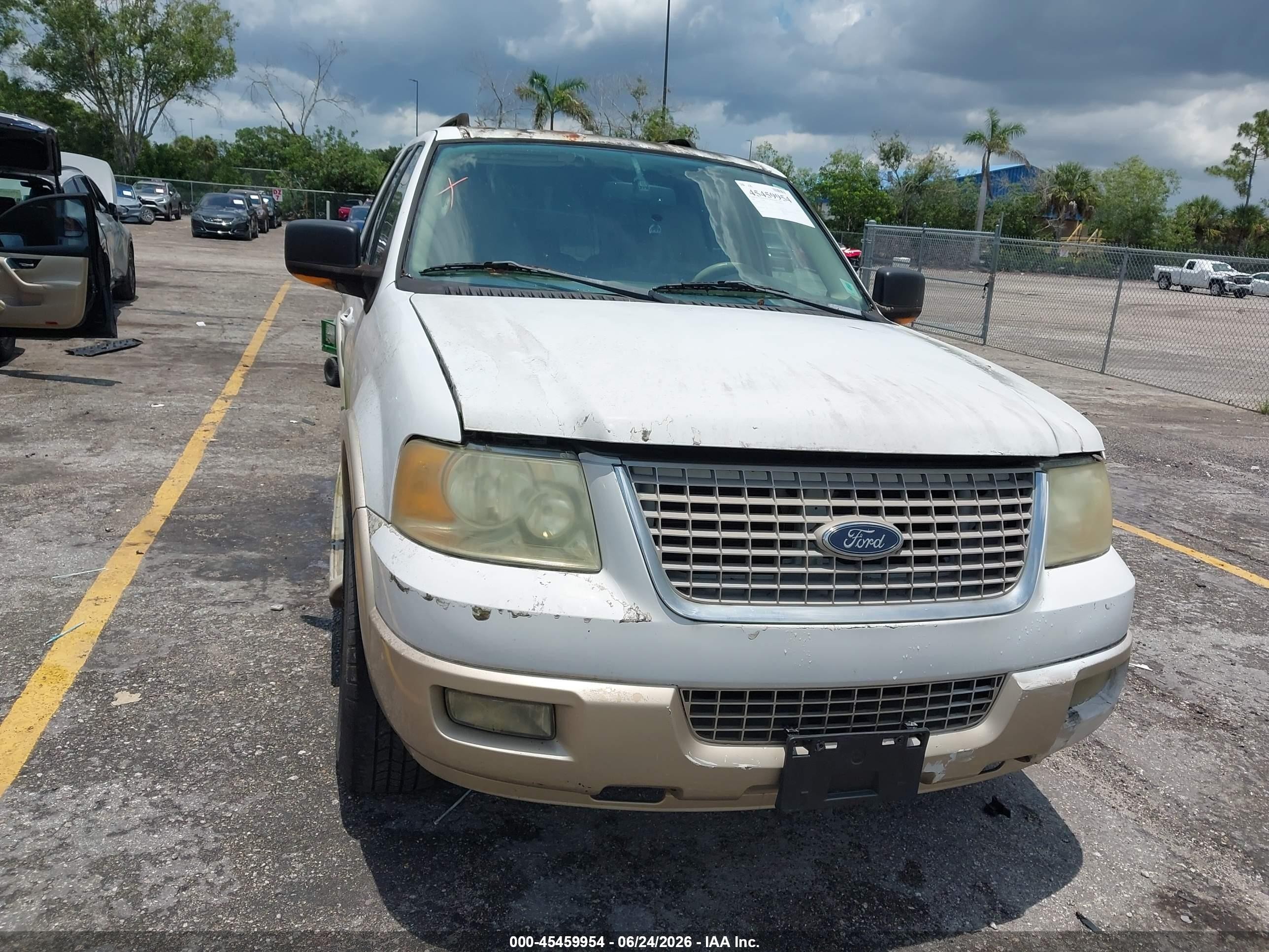 2006 Ford Expedition Eddie Bauer/king Ranch White vin: 1FMPU17576LA09470