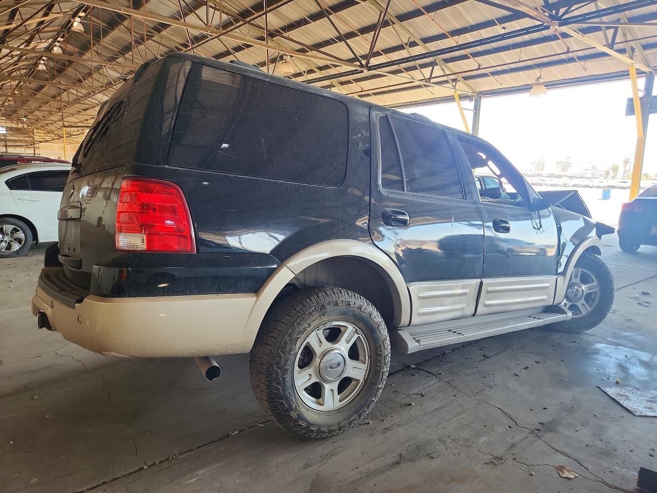 2004 Ford Expedition Eddie Bauer Black vin: 1FMPU17L14LA19018