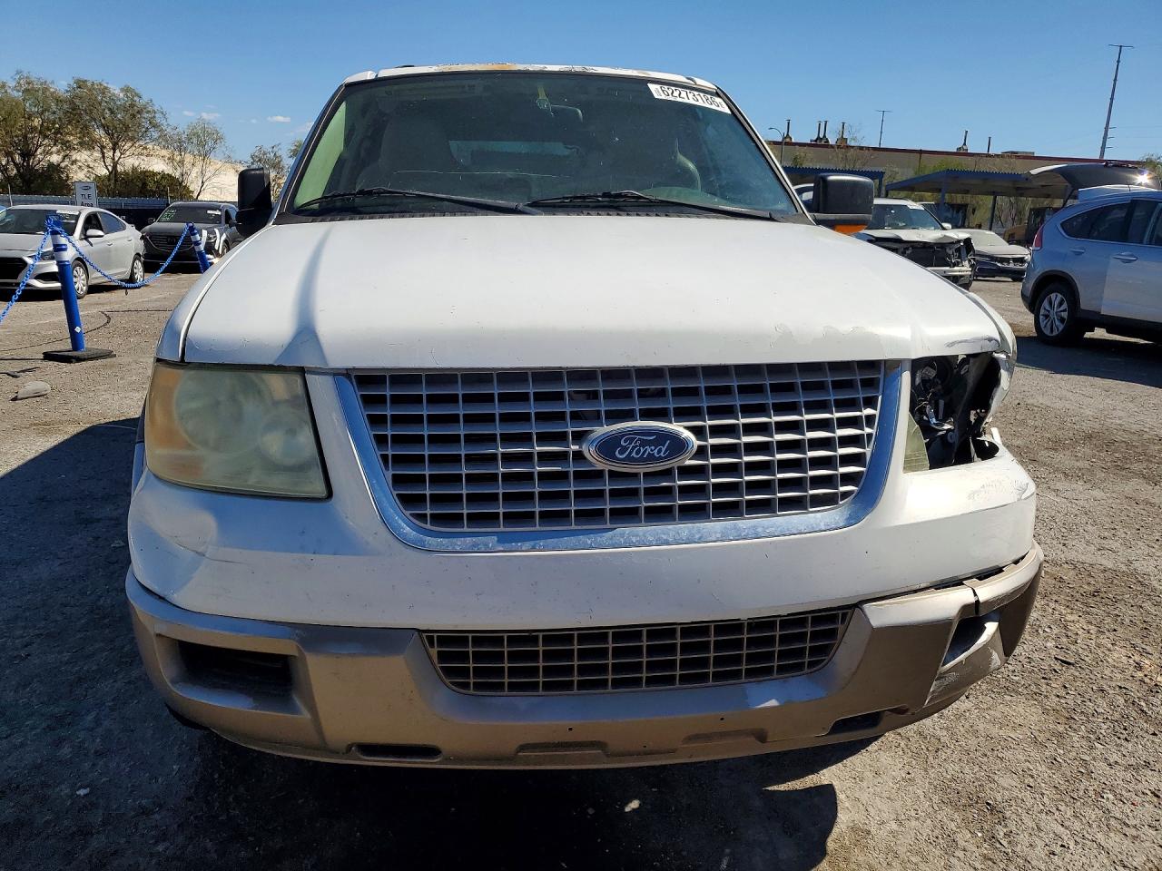2004 Ford Expedition Eddie Bauer White vin: 1FMPU17L24LB18429