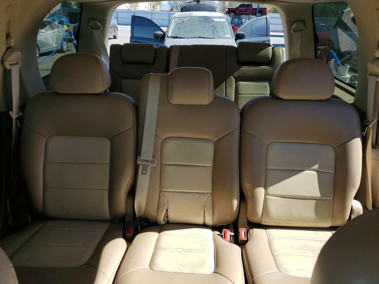 2004 Ford Expedition Eddie Bauer White vin: 1FMPU17L24LB18429