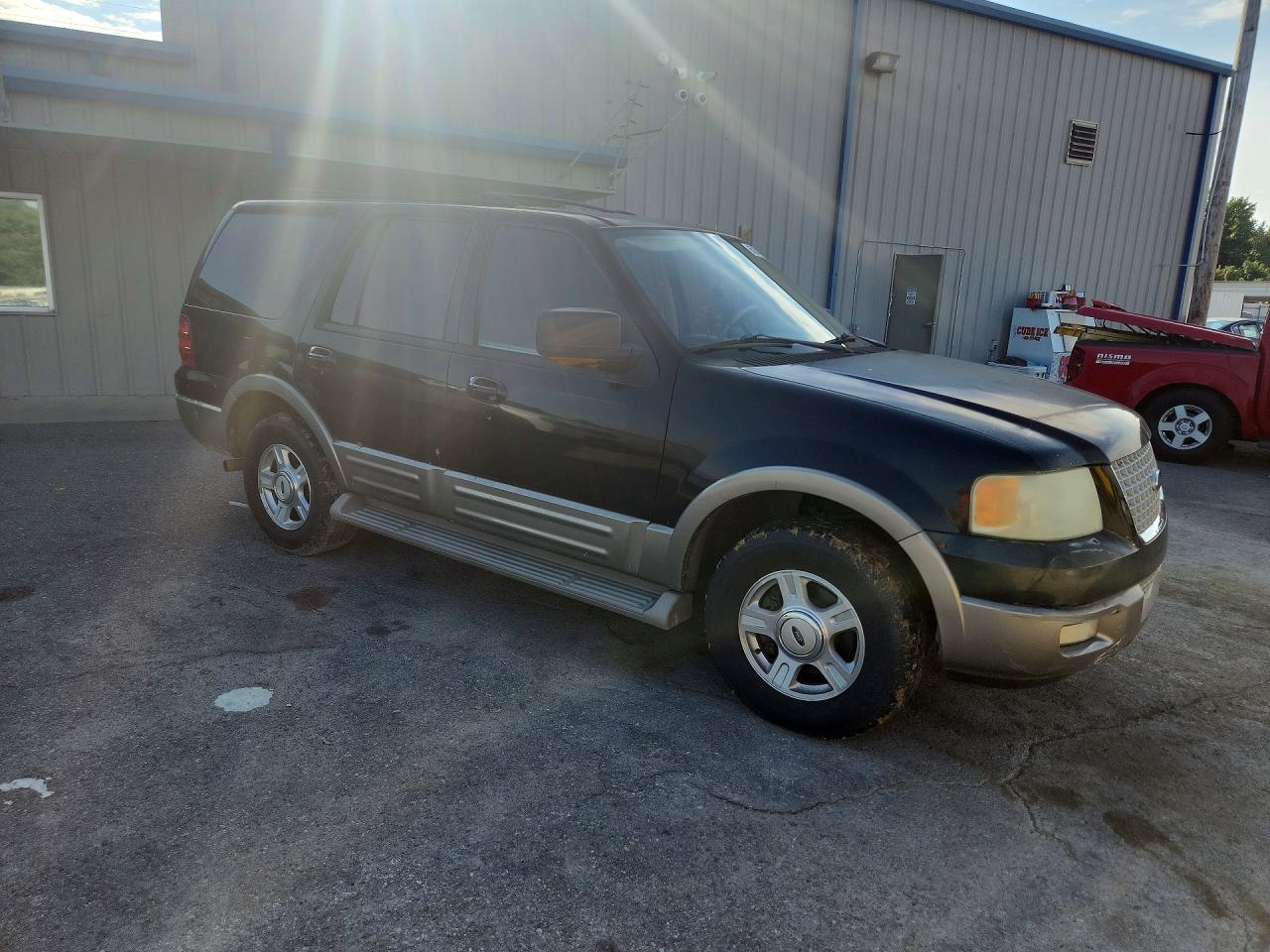 2003 Ford Expedition Eddie Bauer Black vin: 1FMPU17L33LC41476