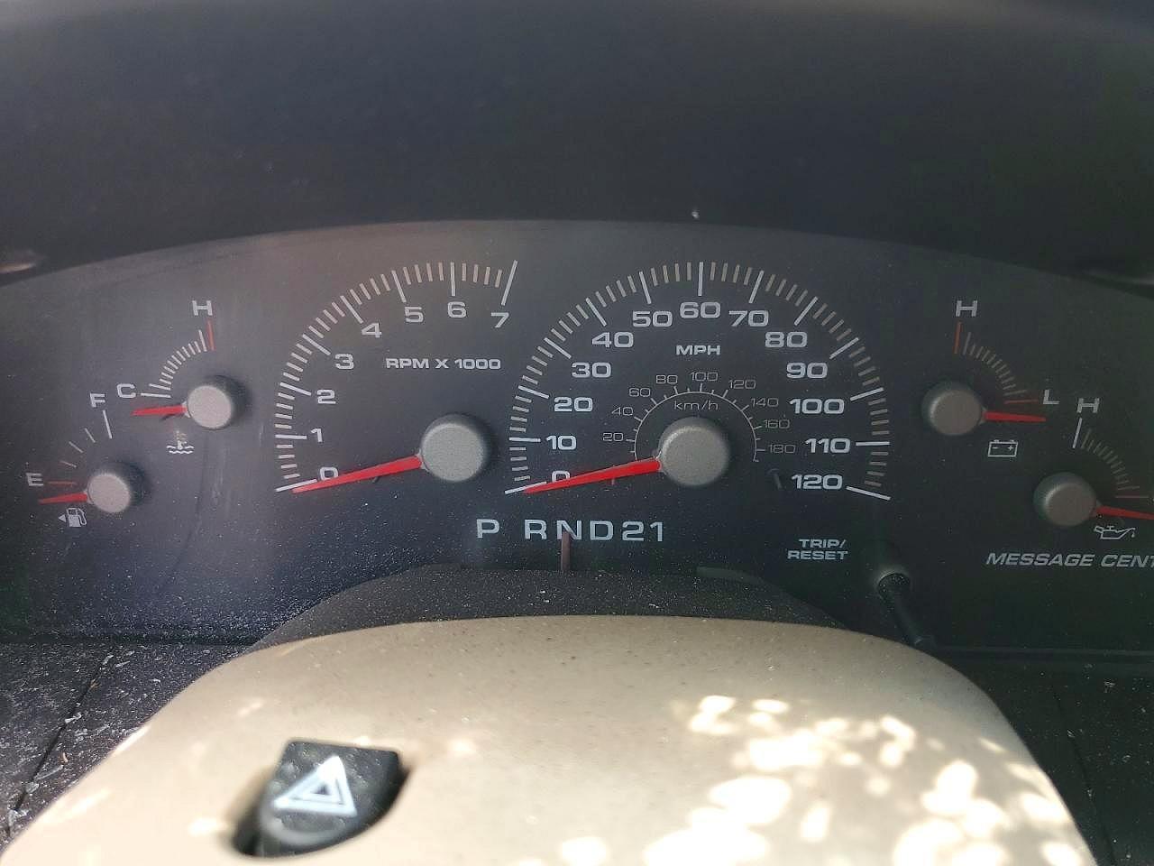 2004 Ford Expedition Eddie Bauer Red vin: 1FMPU17L54LB21695
