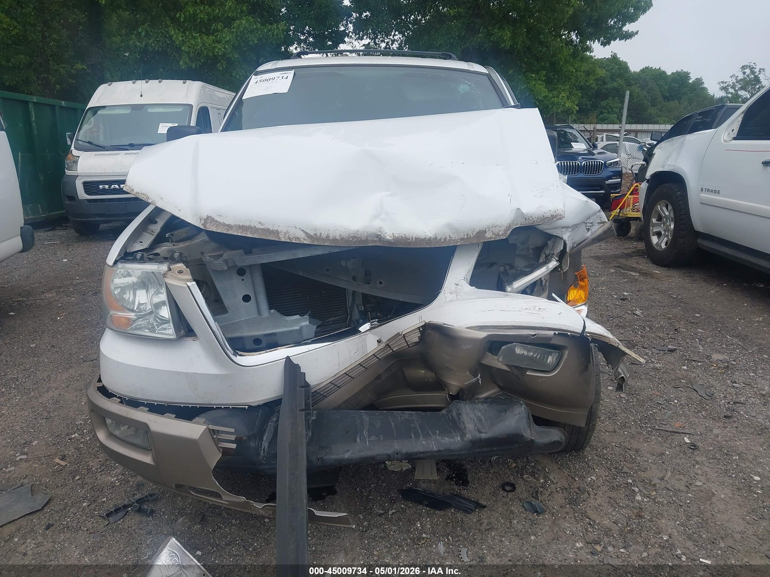 2004 Ford Expedition Eddie Bauer White vin: 1FMPU17L54LB41283