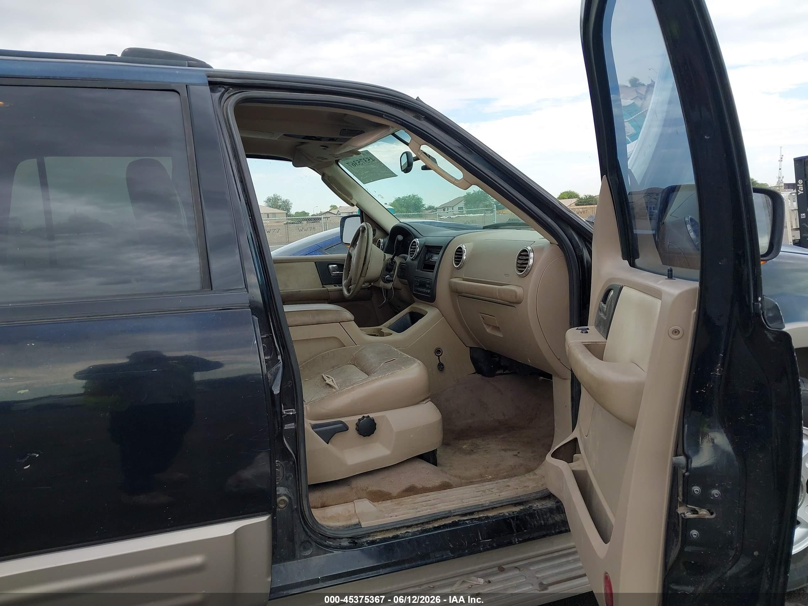 2004 Ford Expedition Eddie Bauer Black vin: 1FMPU17L64LB60361