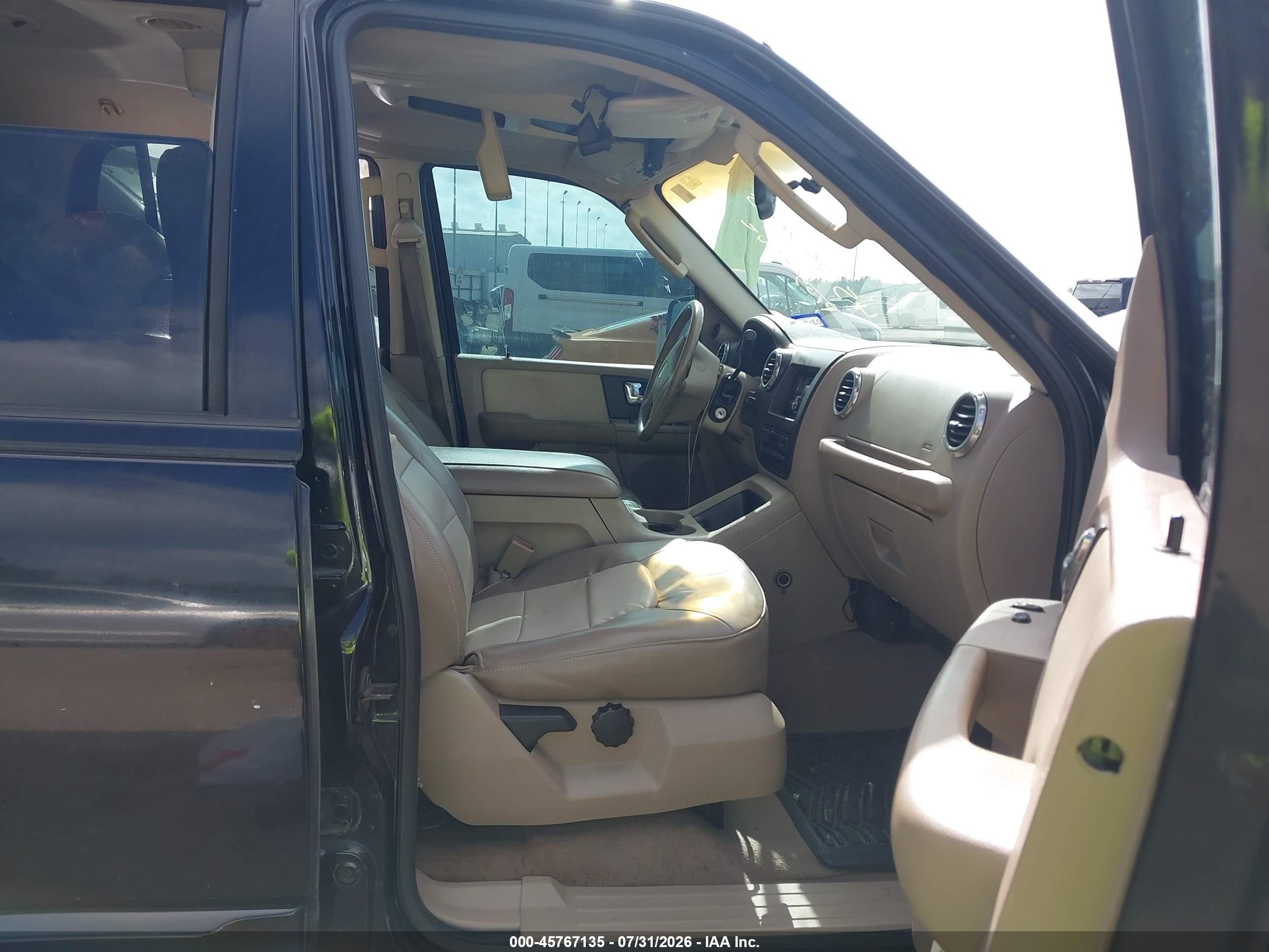 2004 Ford Expedition Eddie Bauer Black vin: 1FMPU17L74LB67805