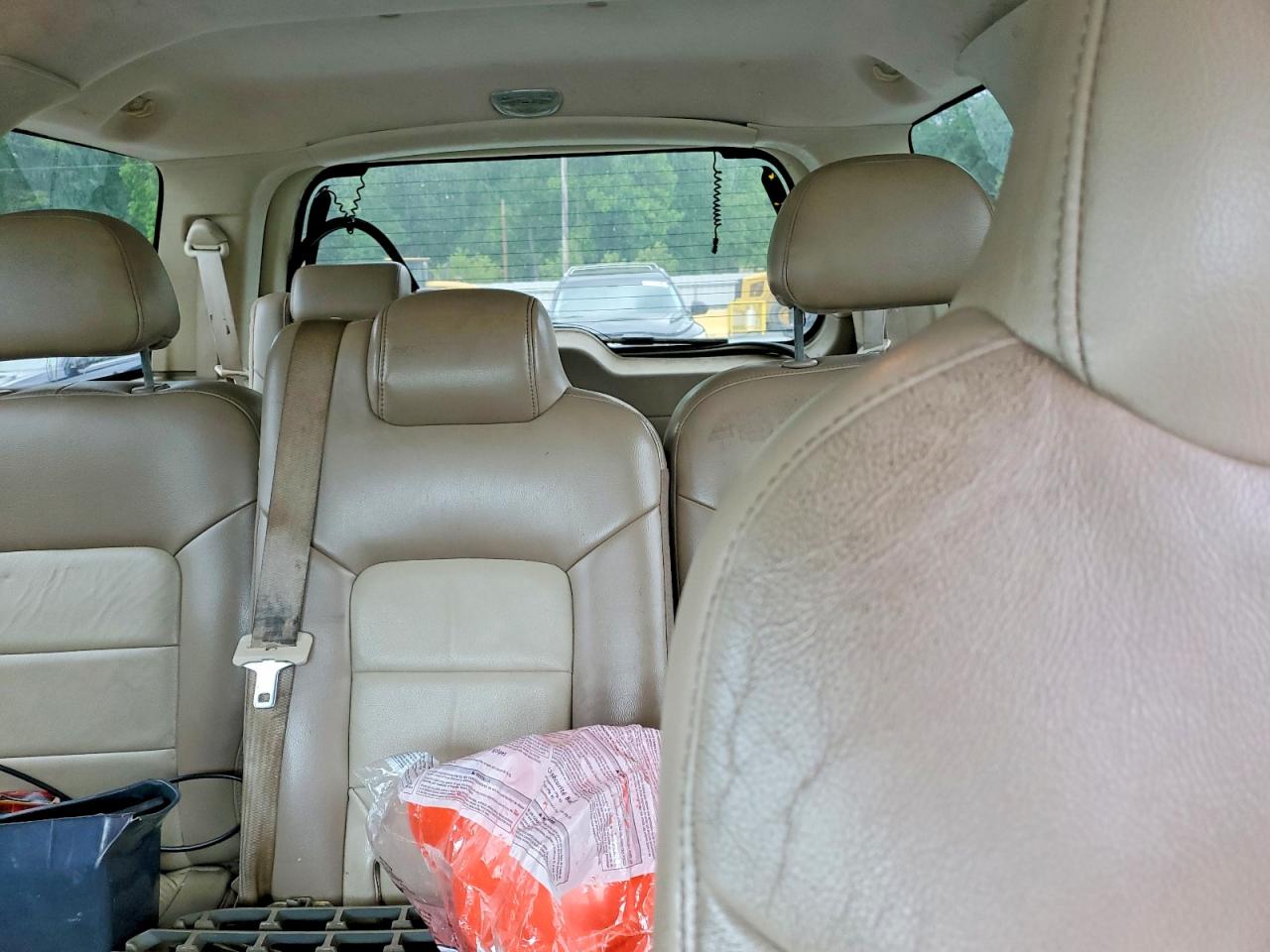 2004 Ford Expedition Eddie Bauer White vin: 1FMPU17L94LB09744