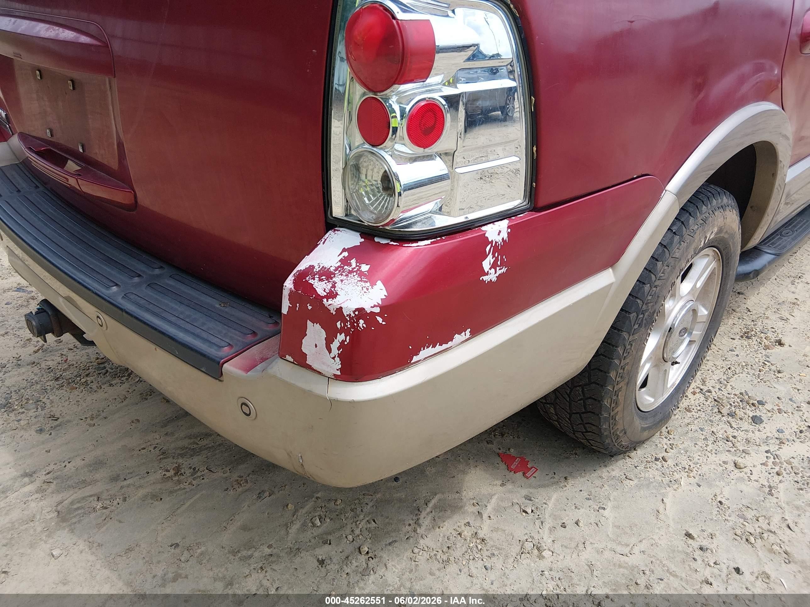 2004 Ford Expedition Eddie Bauer Burgundy vin: 1FMPU17LX4LB41151