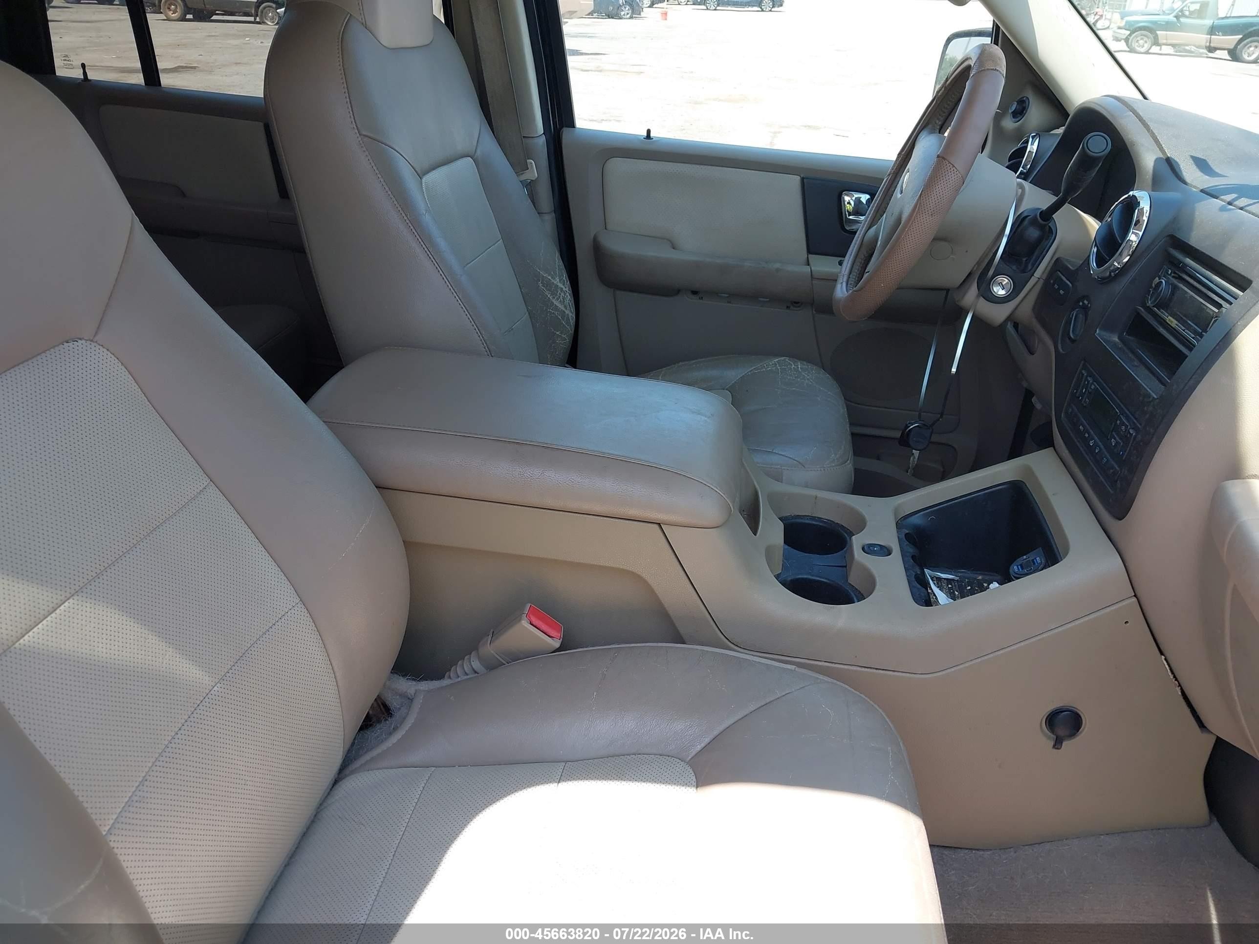 2005 Ford Expedition Eddie Bauer/king Ranch Tan vin: 1FMPU18545LA69476