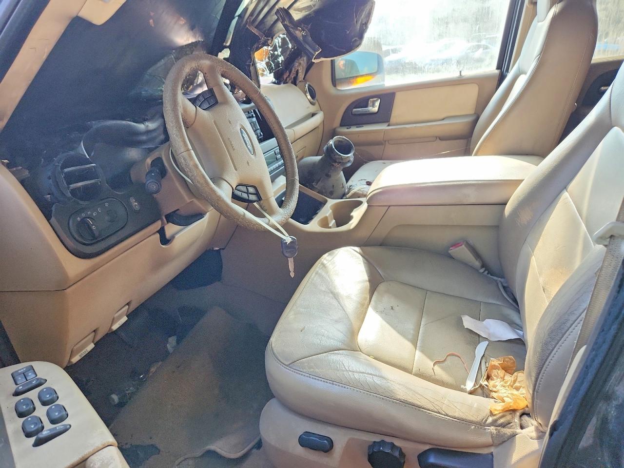 2005 Ford Expedition Eddie Bauer Gray vin: 1FMPU185X5LB00083