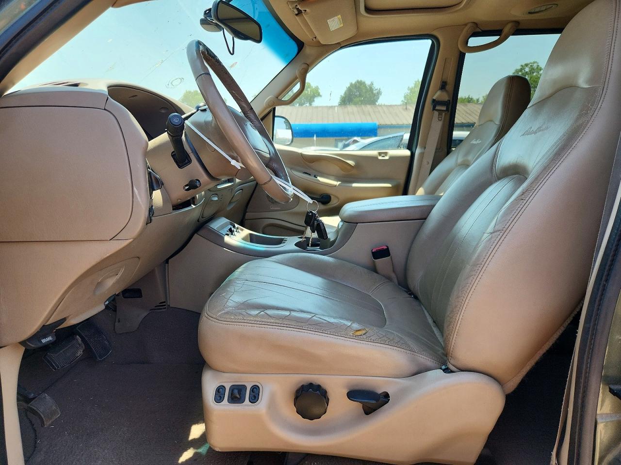 2000 Ford Expedition Eddie Bauer Green vin: 1FMPU18L0YLA43153