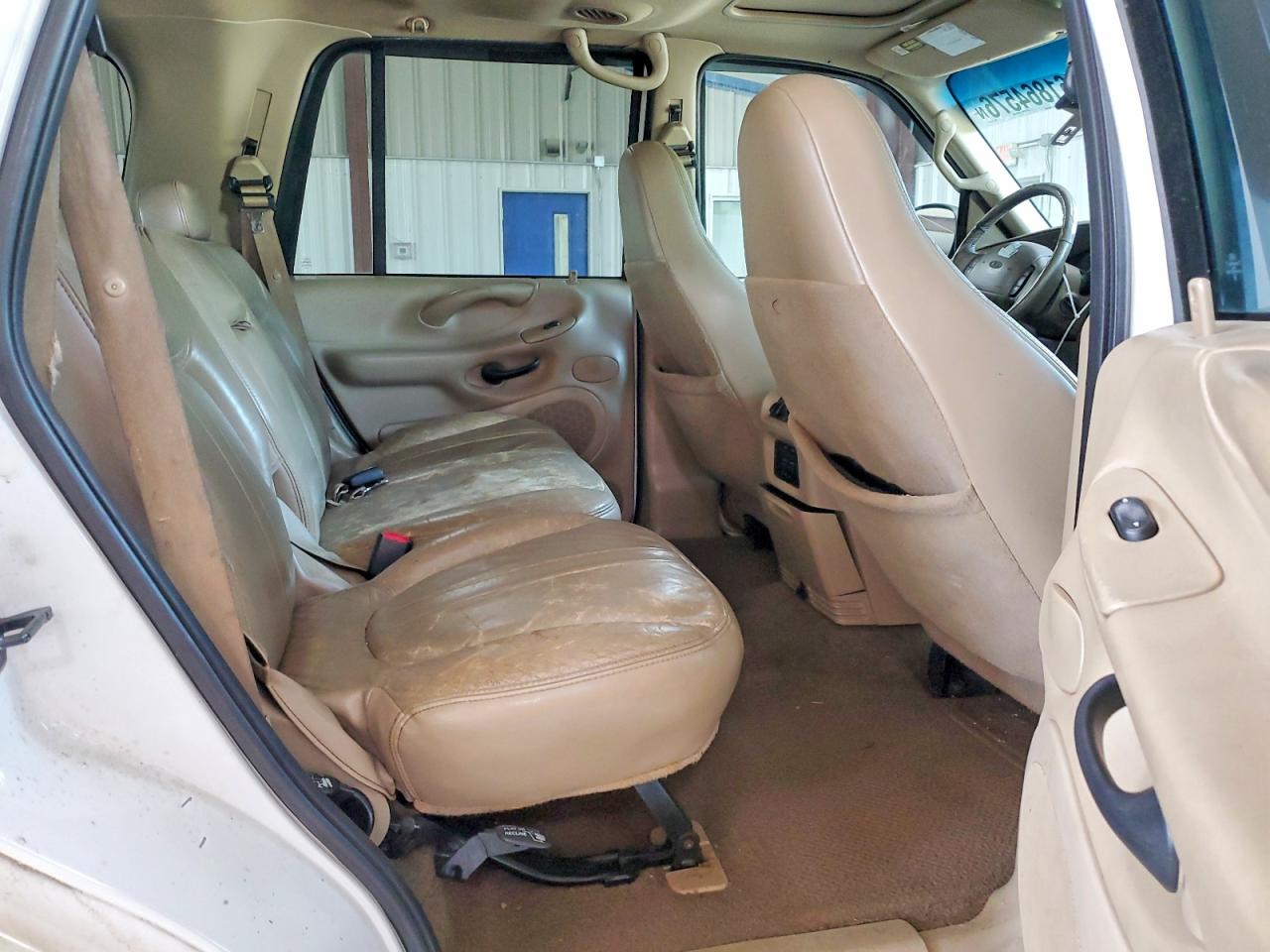 2000 Ford Expedition Eddie Bauer White vin: 1FMPU18L1YLC35746