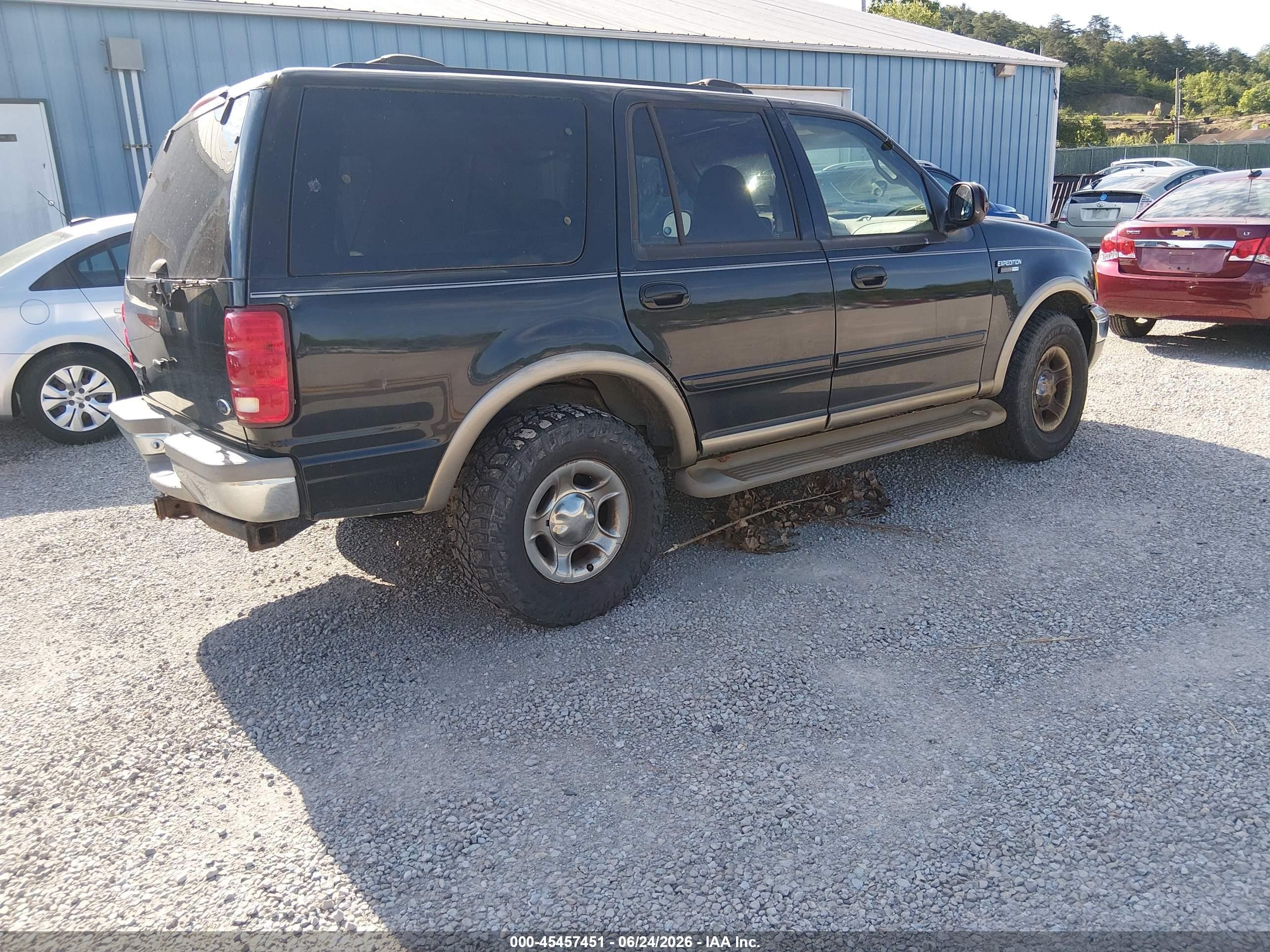 2002 Ford Expedition Eddie Bauer Black vin: 1FMPU18L22LA71379