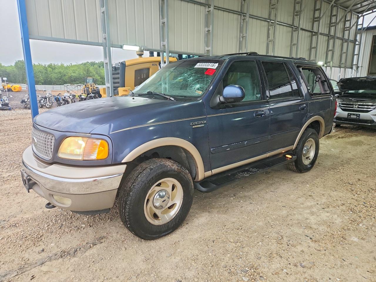 1999 Ford Expedition Blue vin: 1FMPU18L3XLA81779
