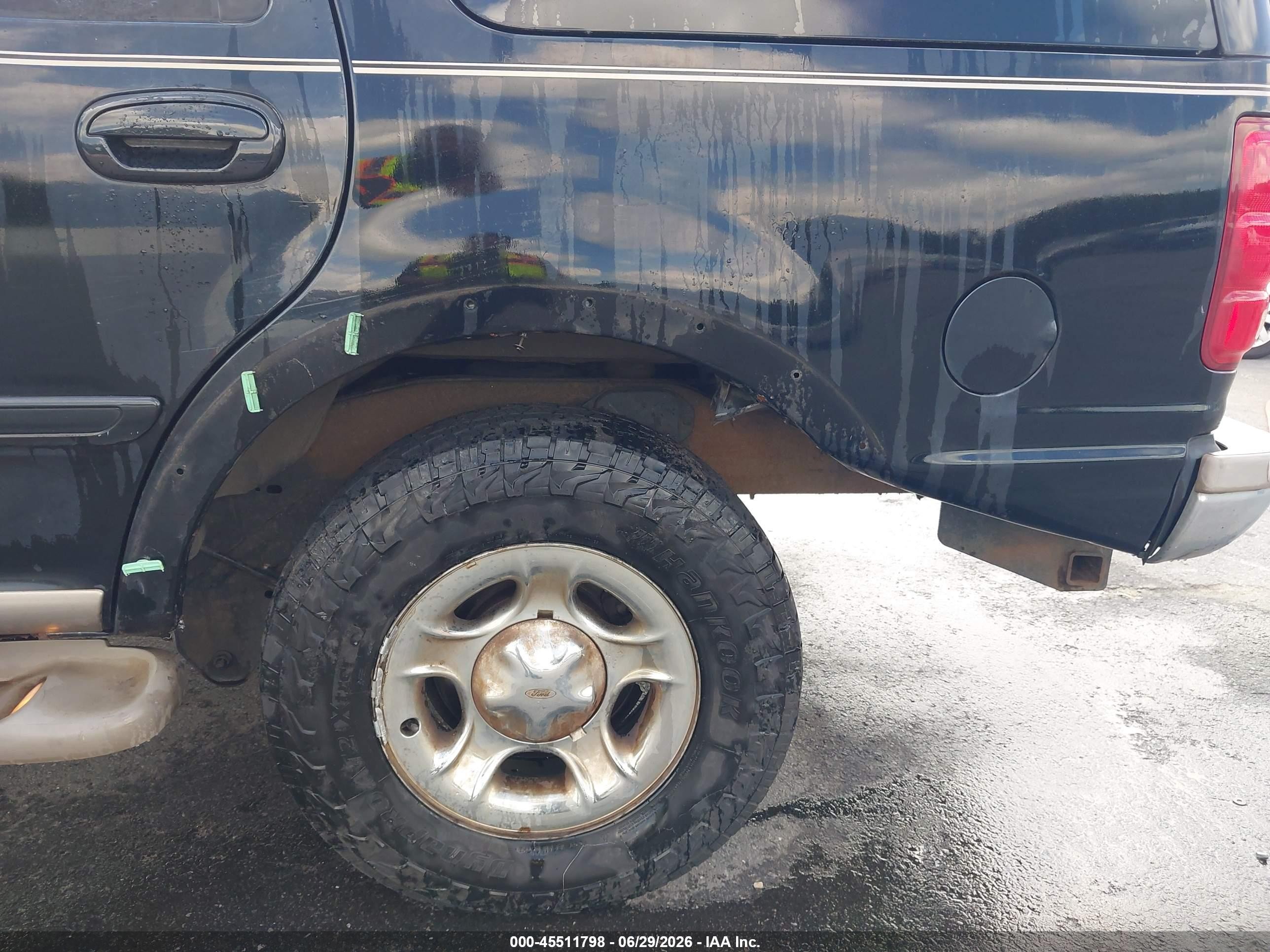 2001 Ford Expedition Eddie Bauer Black vin: 1FMPU18L41LA19718