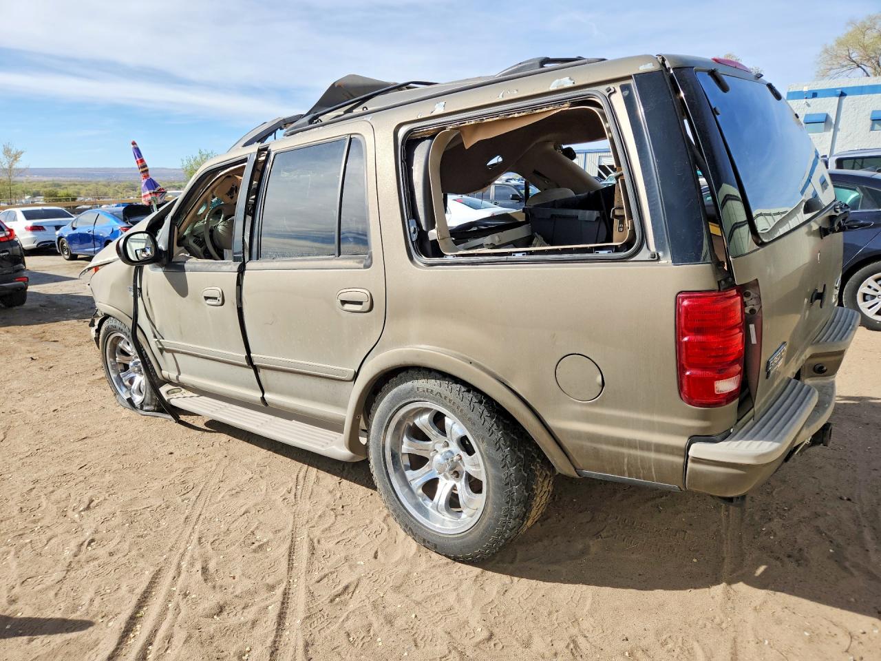 2001 Ford Expdtion Brown vin: 1FMPU18L41LB71059