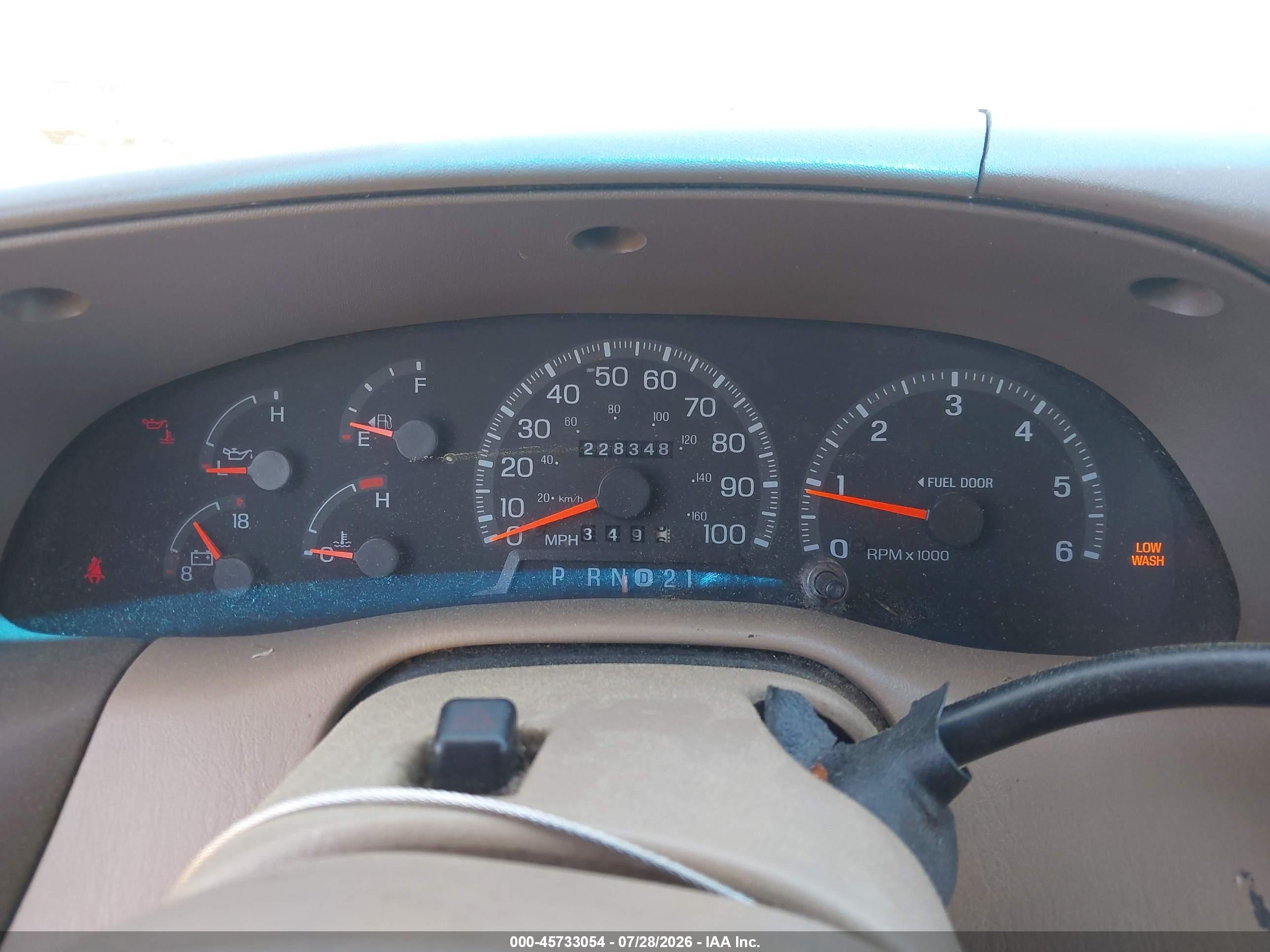 1998 Ford Expedition Eddie Bauer/xlt Green vin: 1FMPU18L4WLB62451