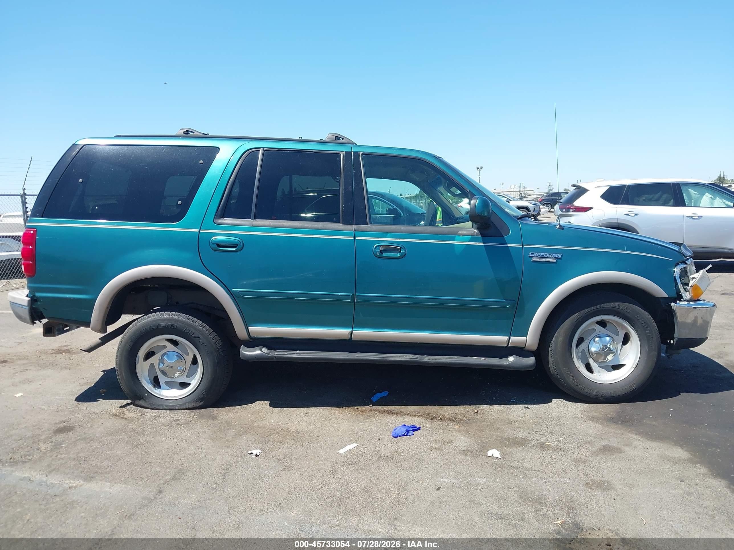 1998 Ford Expedition Eddie Bauer/xlt Green vin: 1FMPU18L4WLB62451