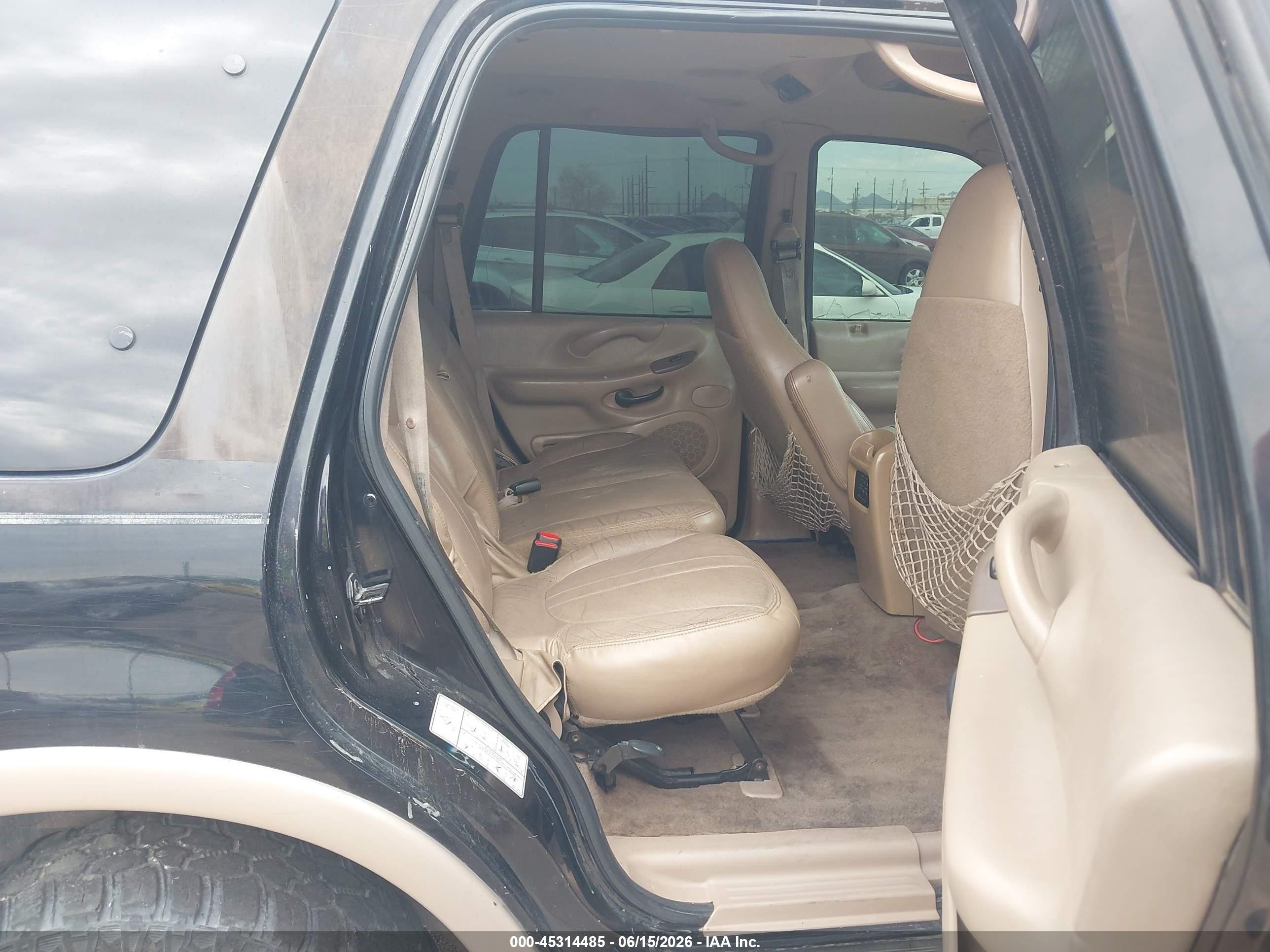 1998 Ford Expedition Eddie Bauer/xlt Black vin: 1FMPU18L4WLC08053