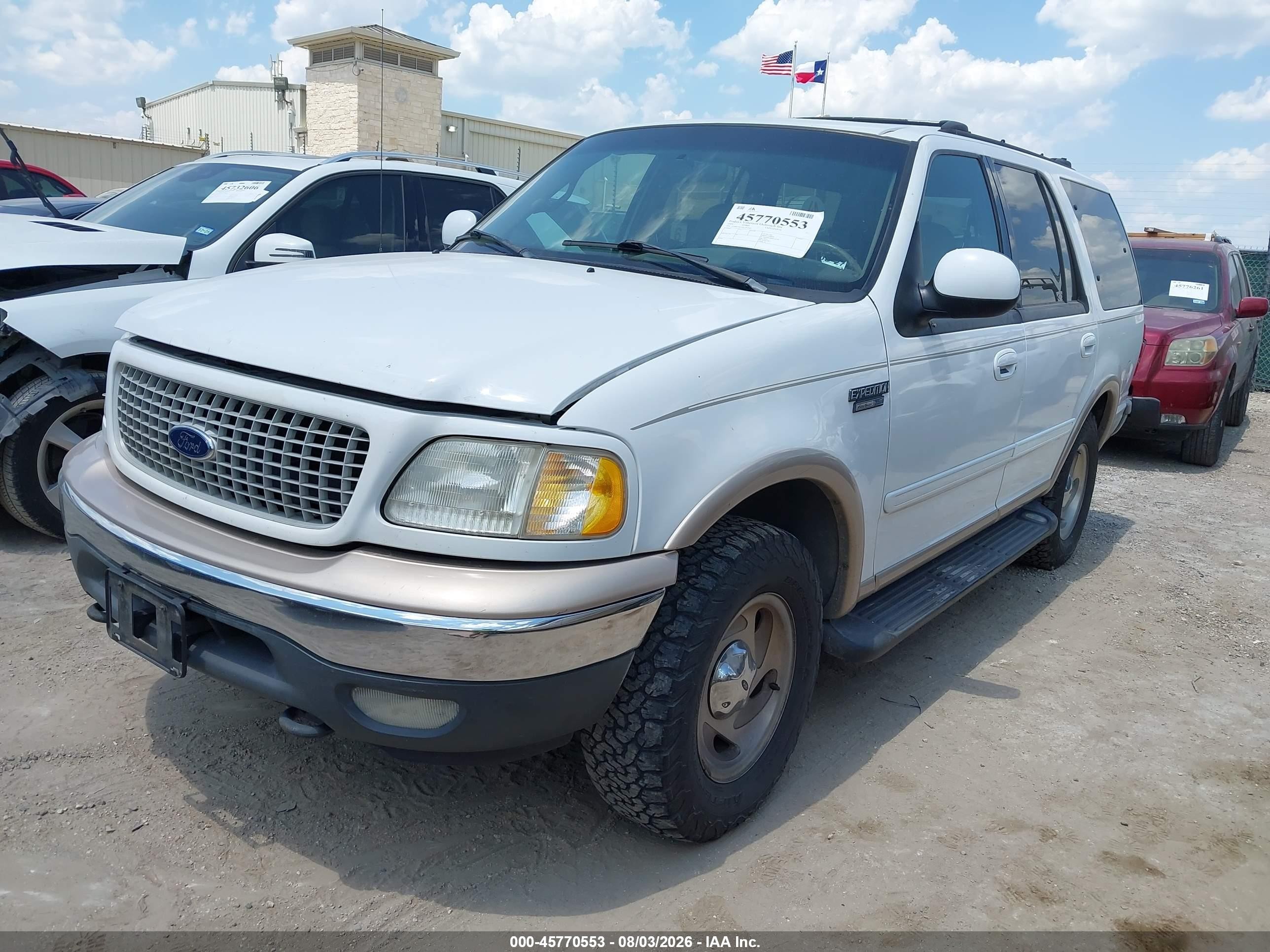 1999 Ford Expedition Eddie Bauer/xlt White vin: 1FMPU18L4XLA62349