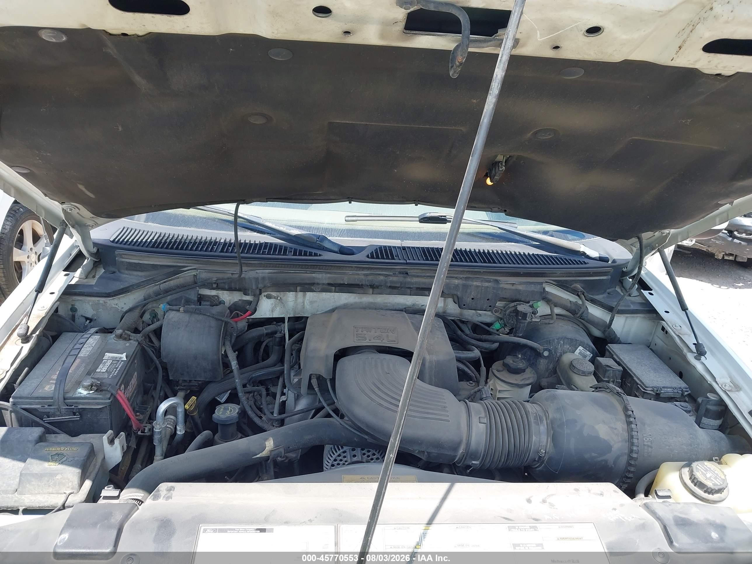 1999 Ford Expedition Eddie Bauer/xlt White vin: 1FMPU18L4XLA62349