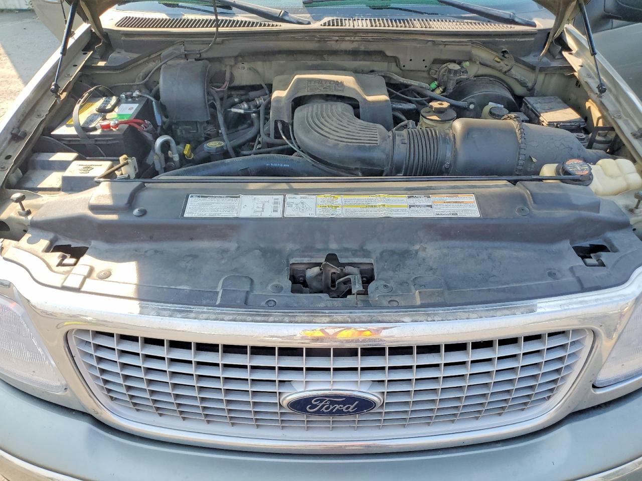 1999 Ford Expedition Gray vin: 1FMPU18L4XLB73824
