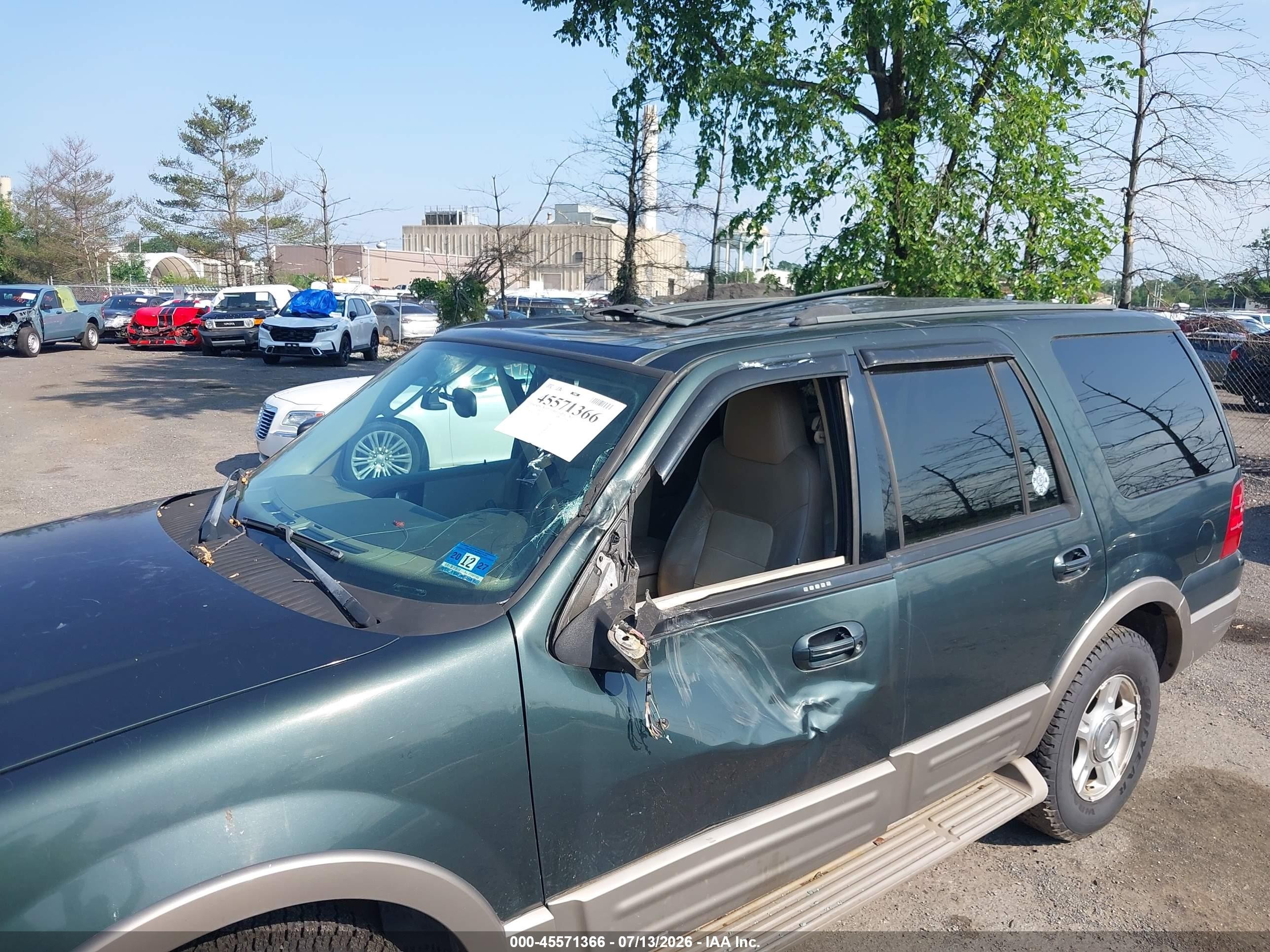 2004 Ford Expedition Eddie Bauer Green vin: 1FMPU18L54LA54854