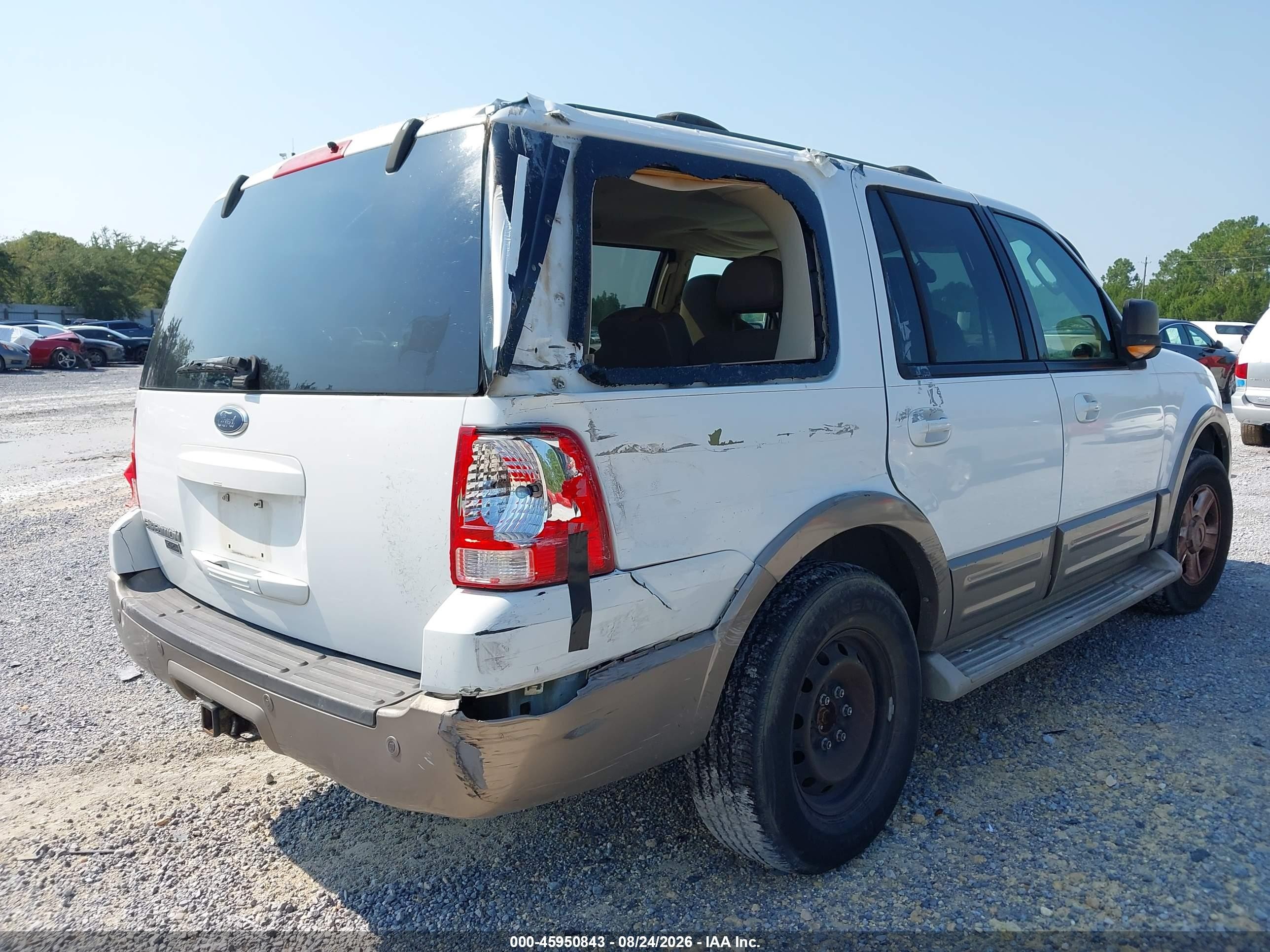2004 Ford Expedition Eddie Bauer White vin: 1FMPU18L54LB80745