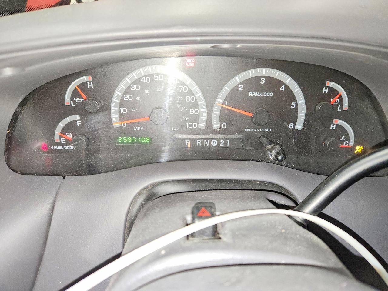 2002 Ford Expedition Eddie Bauer Red vin: 1FMPU18L62LA00184