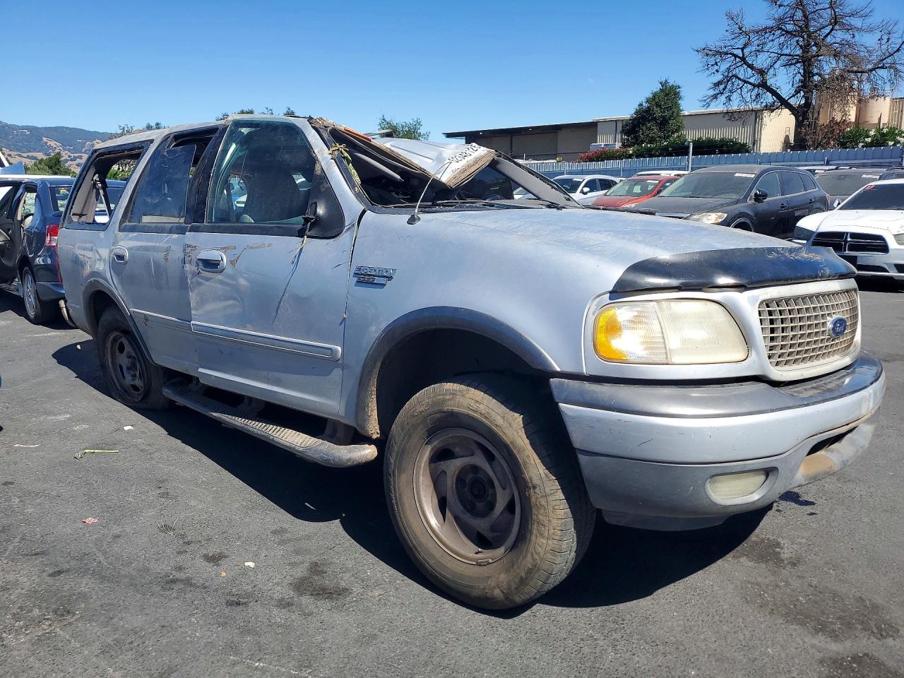 1999 Ford Expedition Серебряный vin: 1FMPU18L6XLB68155