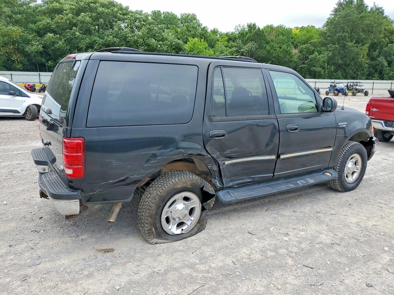 1999 Ford Expedition Xlt 119" Black vin: 1FMPU18L7XLA98147