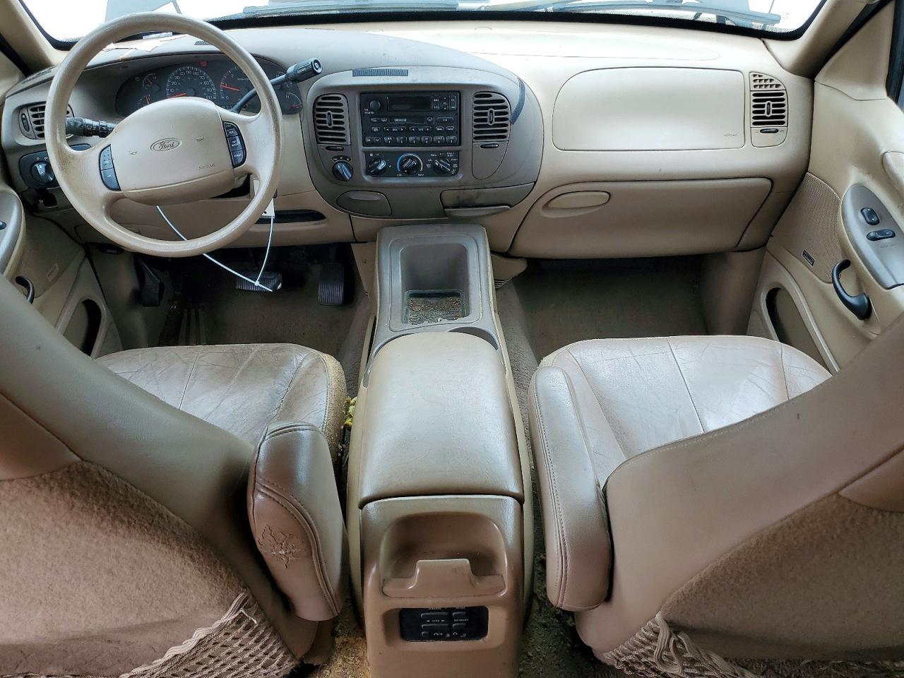 1999 Ford Expedition Xlt 119" Black vin: 1FMPU18L7XLA98147