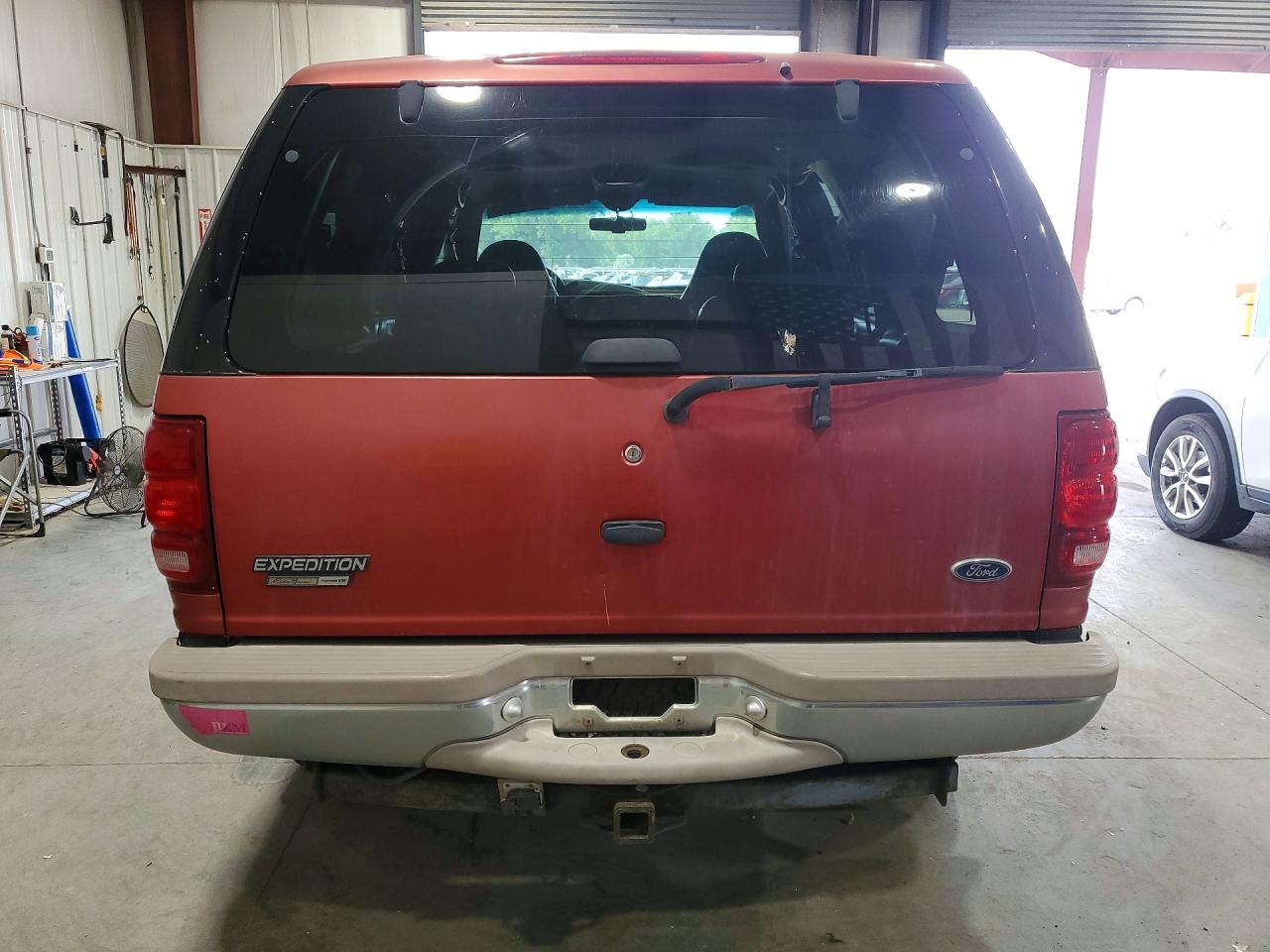 1999 Ford Expedition Burgundy vin: 1FMPU18L7XLB42339