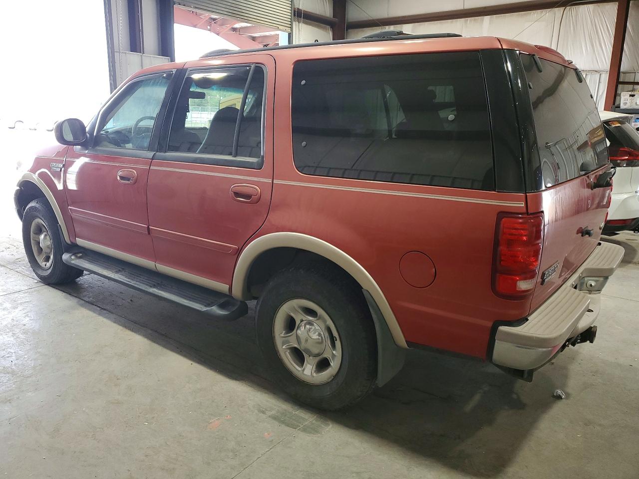 1999 Ford Expedition Burgundy vin: 1FMPU18L7XLB42339