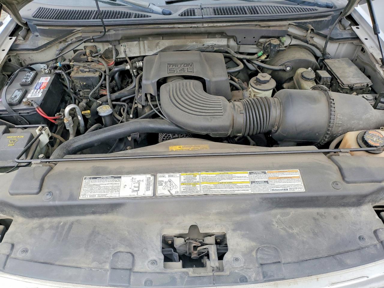 1999 Ford Expedition Silver vin: 1FMPU18L7XLB85062