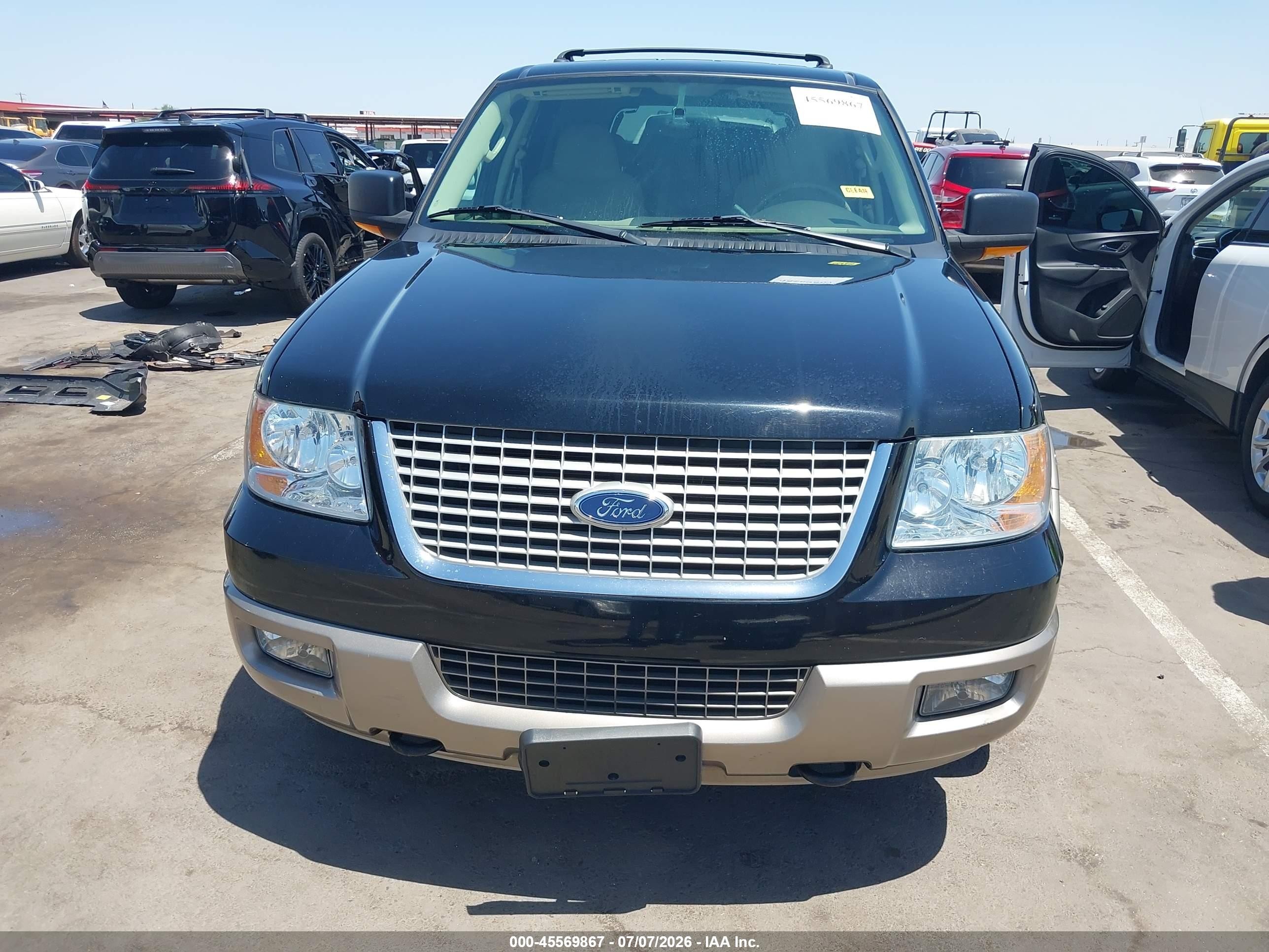 2004 Ford Expedition Eddie Bauer Черный vin: 1FMPU18L84LA63421