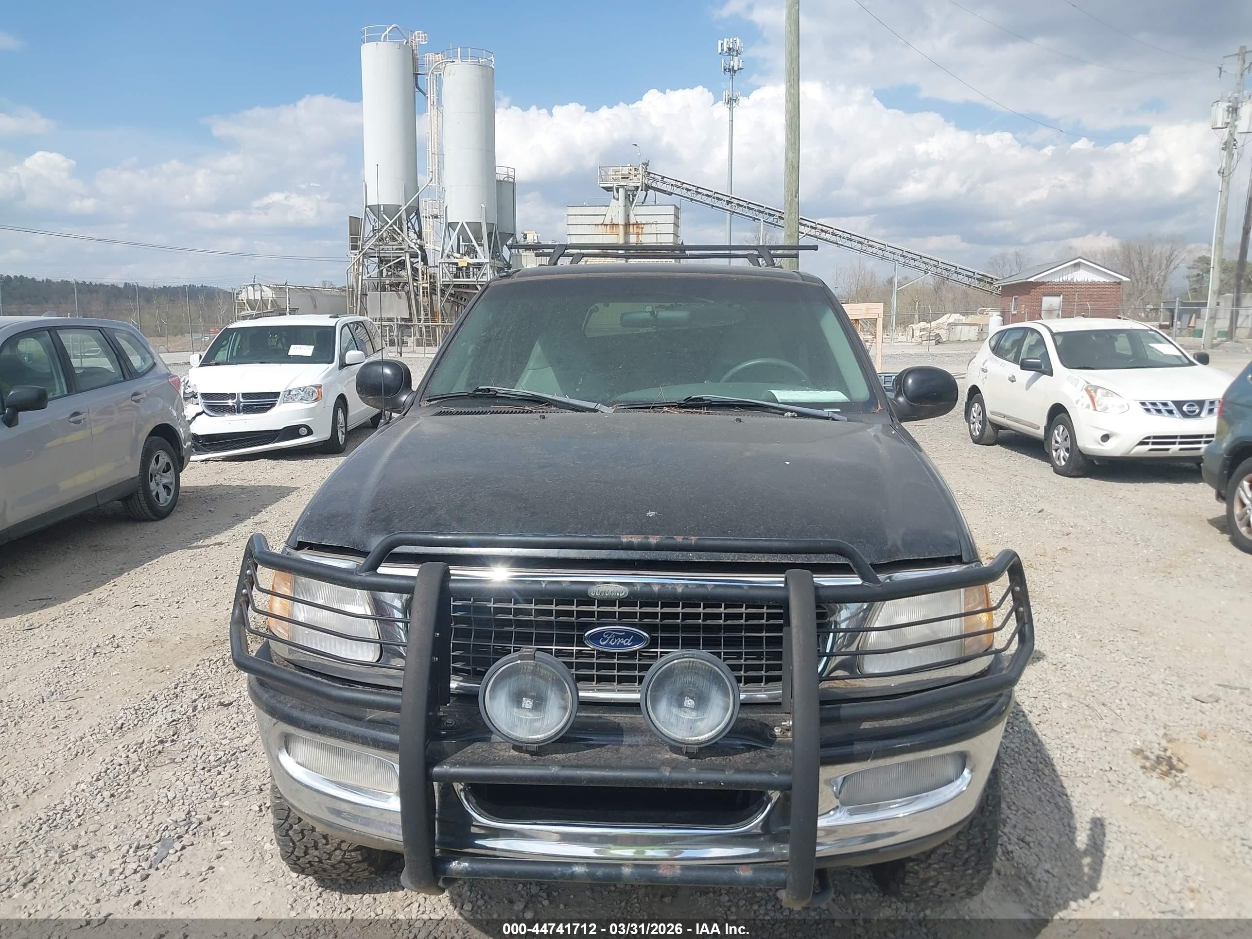 1998 Ford Expedition Eddie Bauer/xlt Black vin: 1FMPU18L8WLC01106