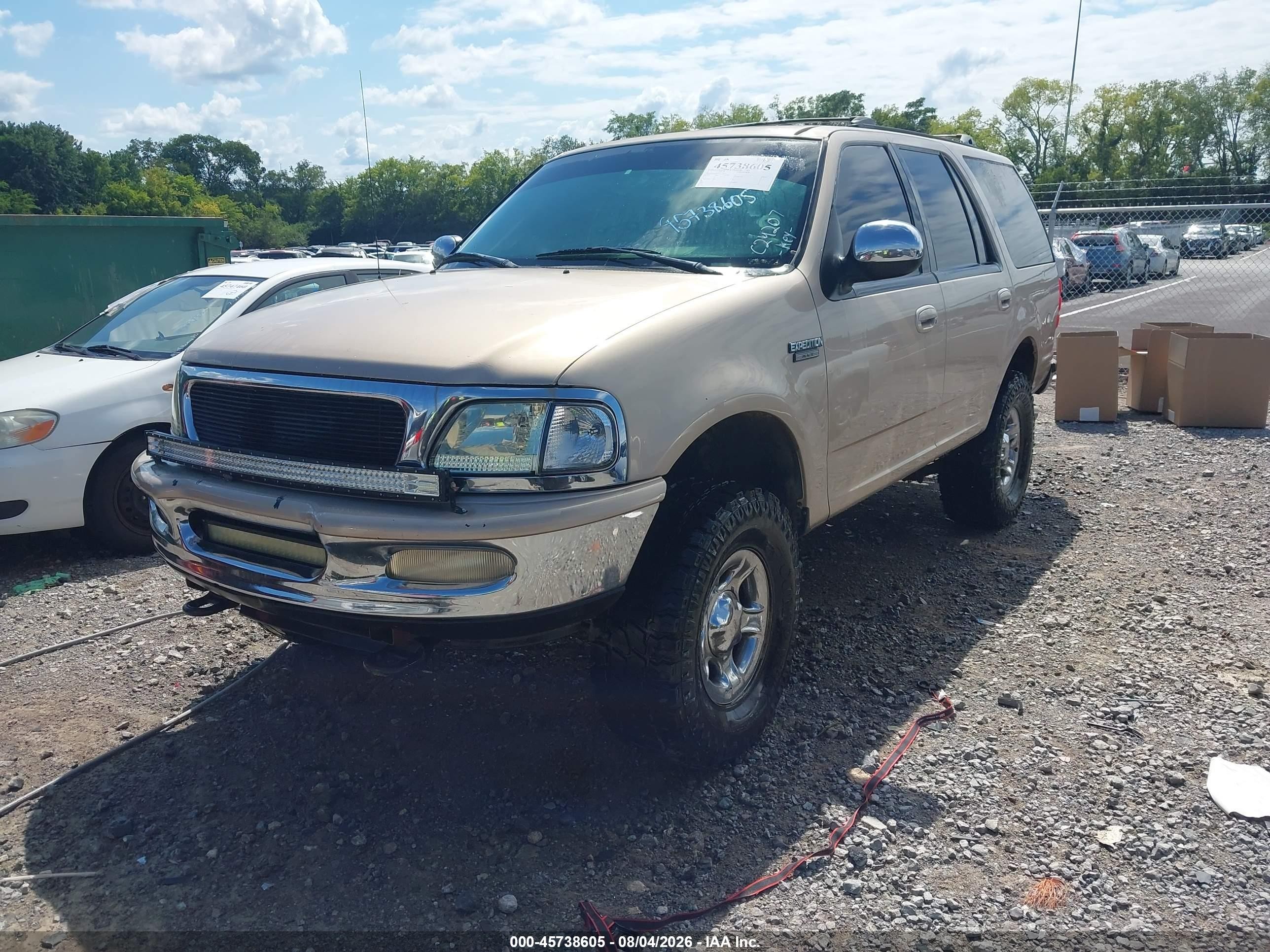 1998 Ford Expedition Eddie Bauer/xlt Gold vin: 1FMPU18L8WLC24207
