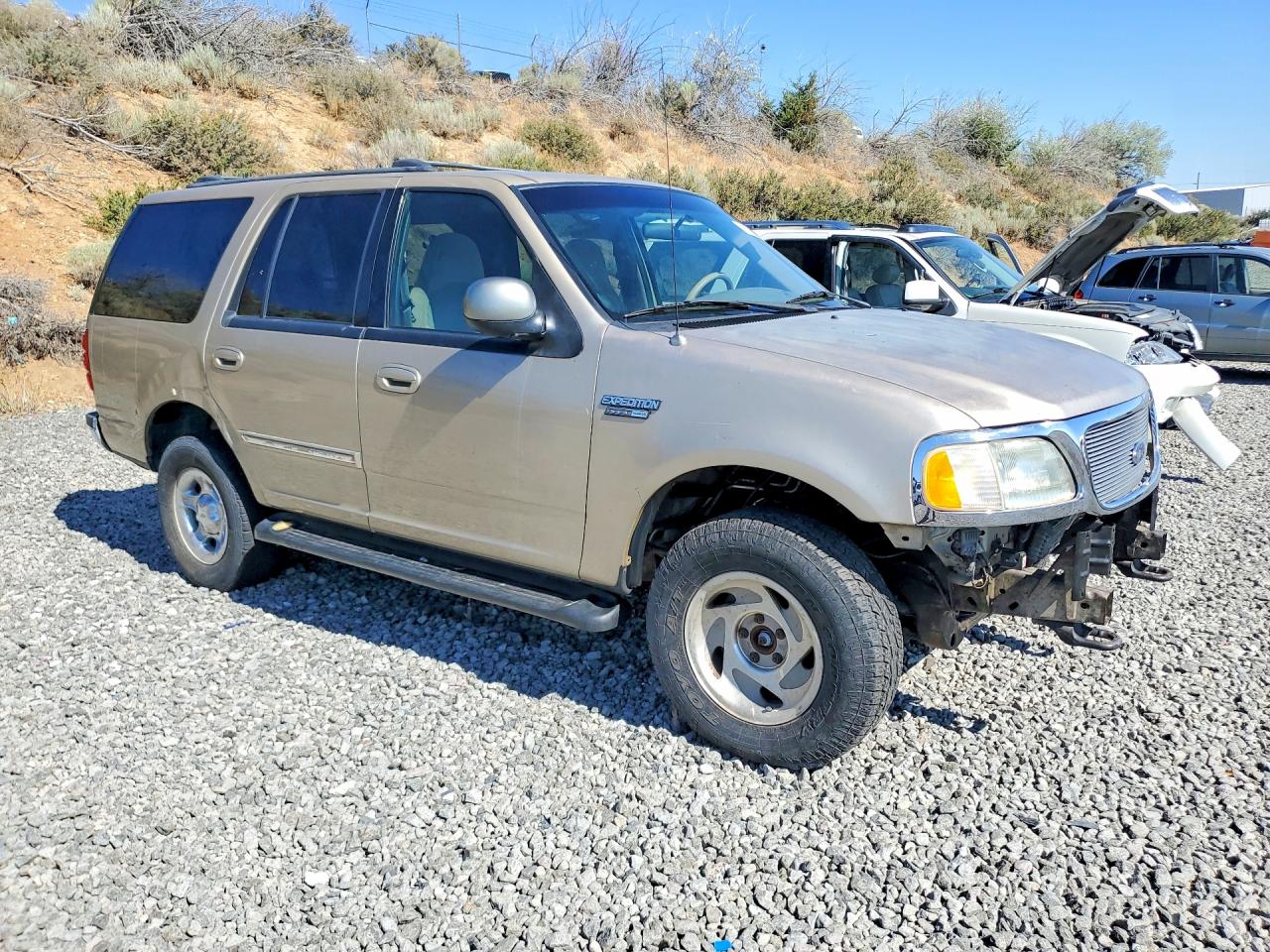 1999 Ford Expedition Tan vin: 1FMPU18L8XLB63510