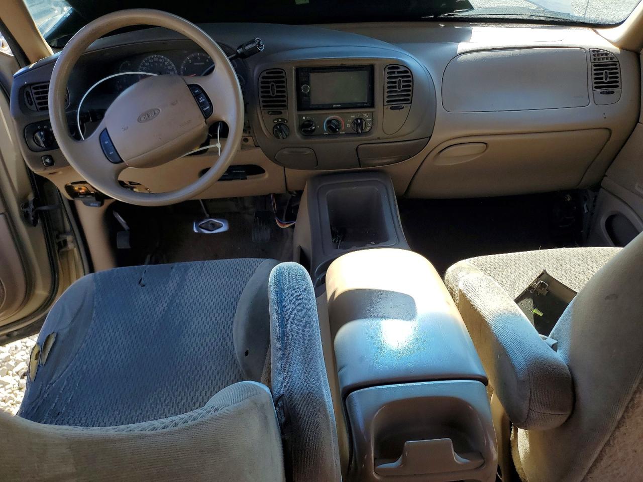 1999 Ford Expedition Tan vin: 1FMPU18L8XLB63510